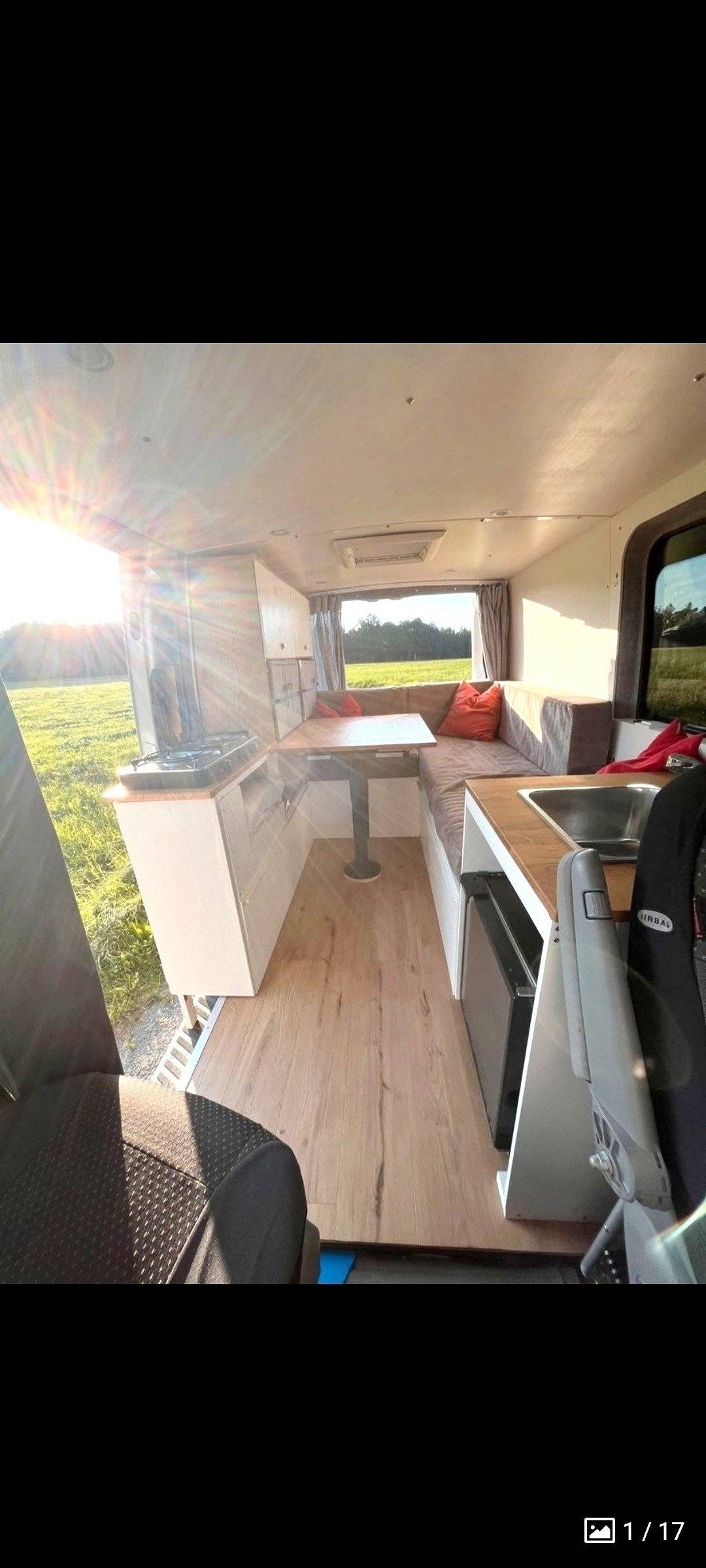 Dinette Volkswagen Volkswagen Crafter 2.0 TDI - Yescapa