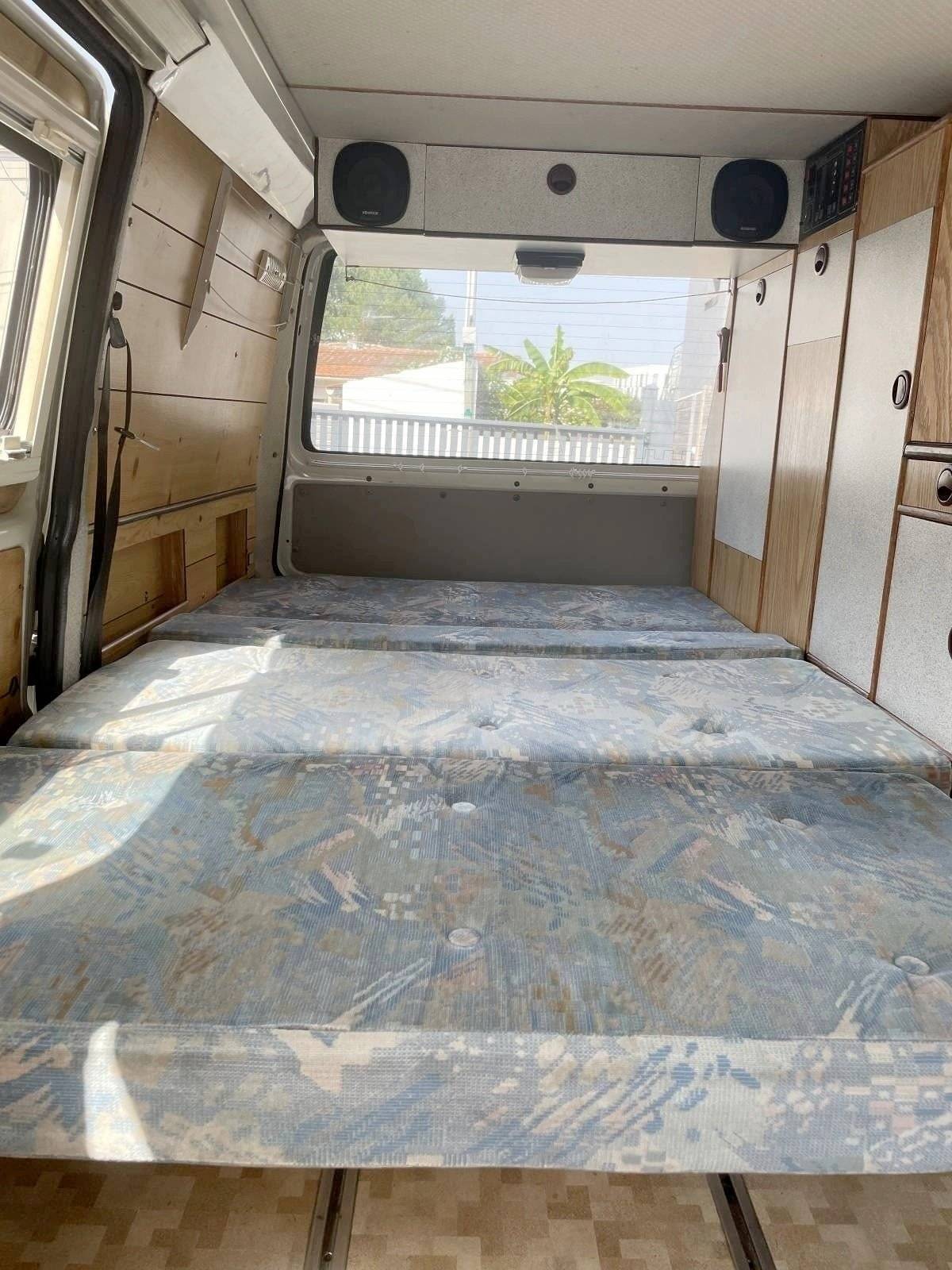 Font Vendôme Volkswagen Transporter