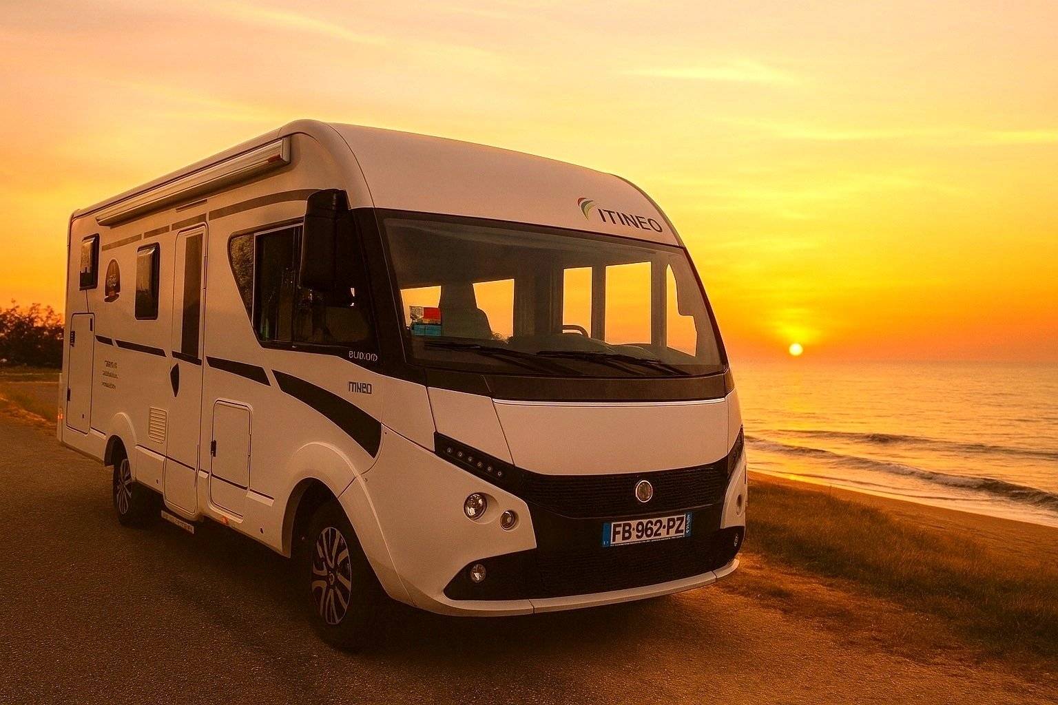 Vue avant de 3/4 Fiat - Yescapa