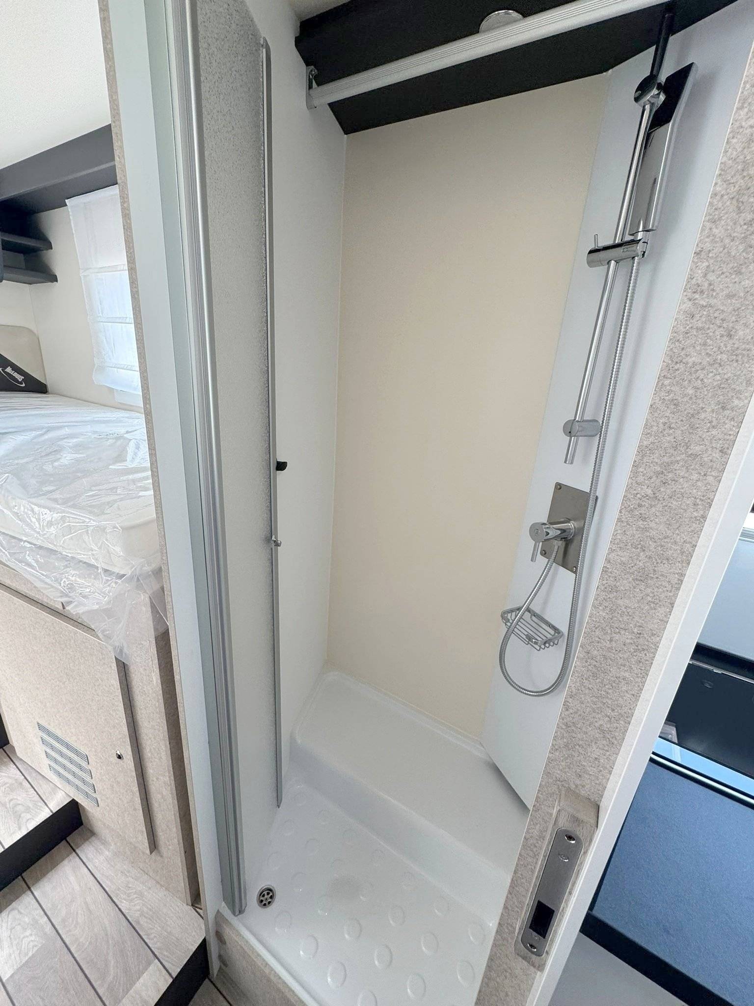 Mclouis Mclouis MC4 373