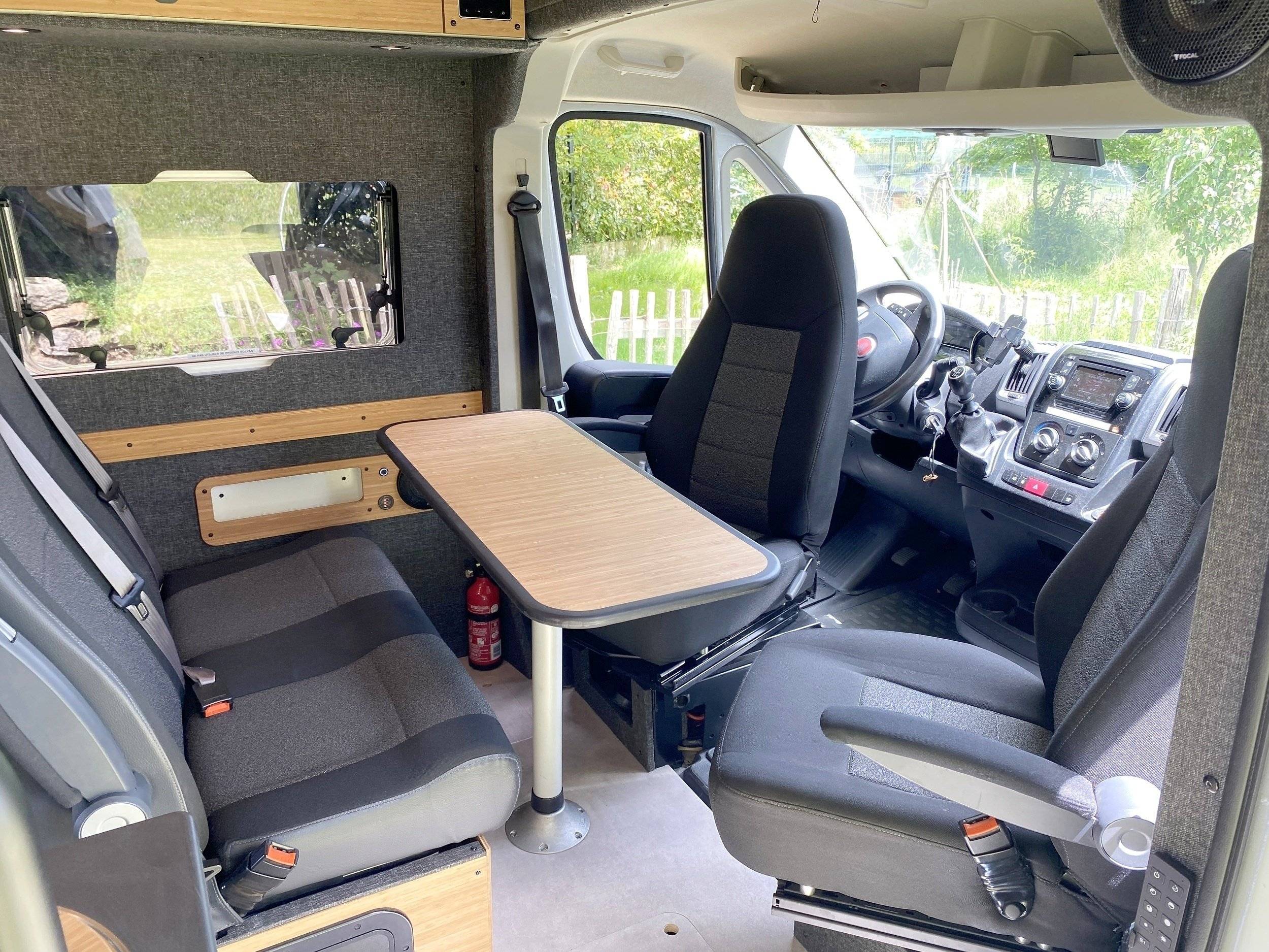 Coin repas Fiat Ducato - Yescapa