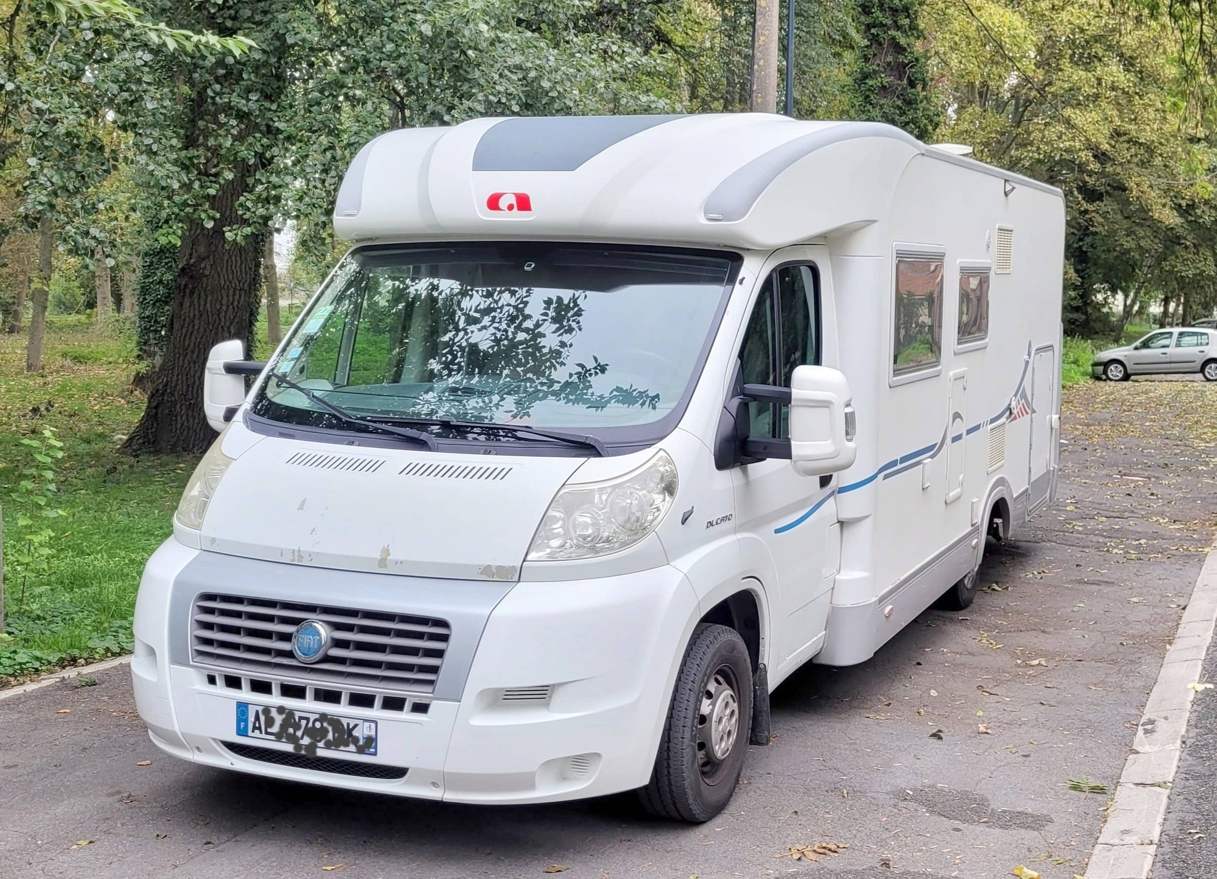 Front view from 3/4 Fiat Ducato 2,3 l Multijet 130 ch. - Yescapa