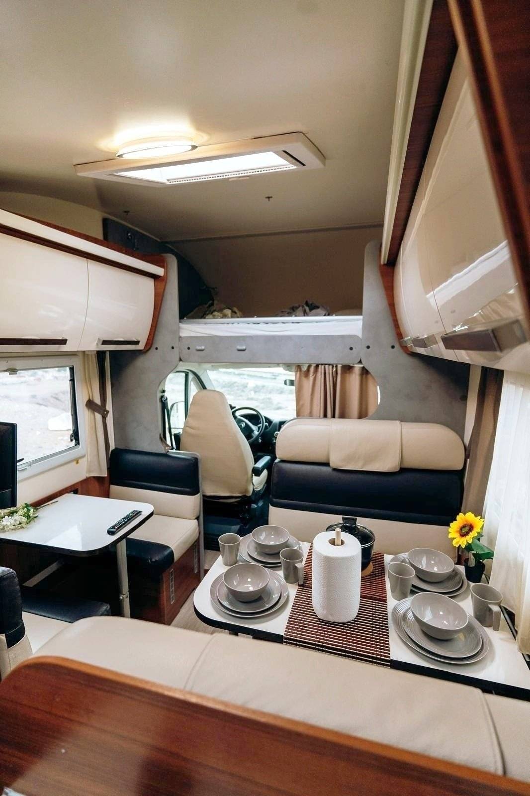 Elnagh Elnagh  Baron 22 BCN