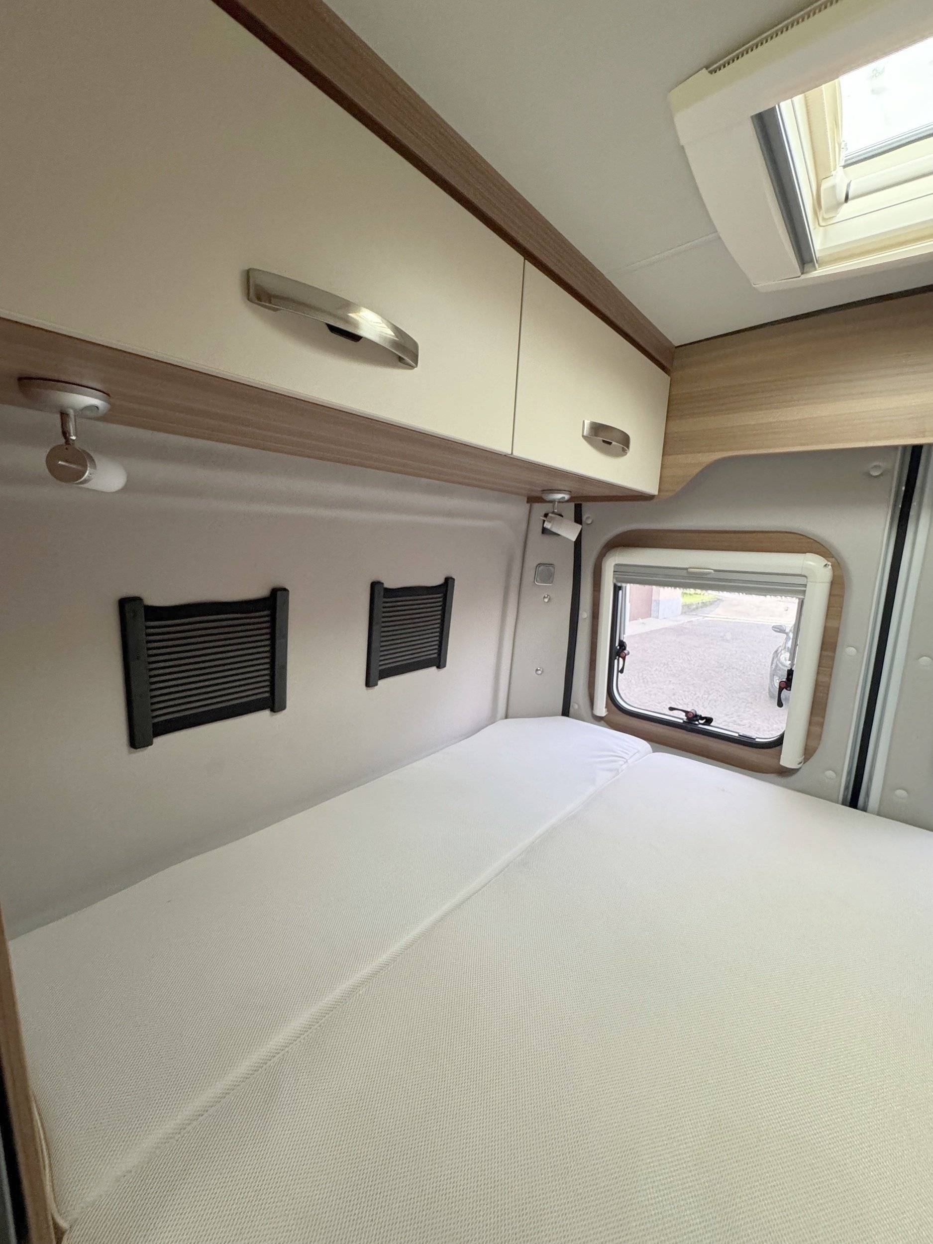 Couchages Fiat Fiat ducato - Yescapa