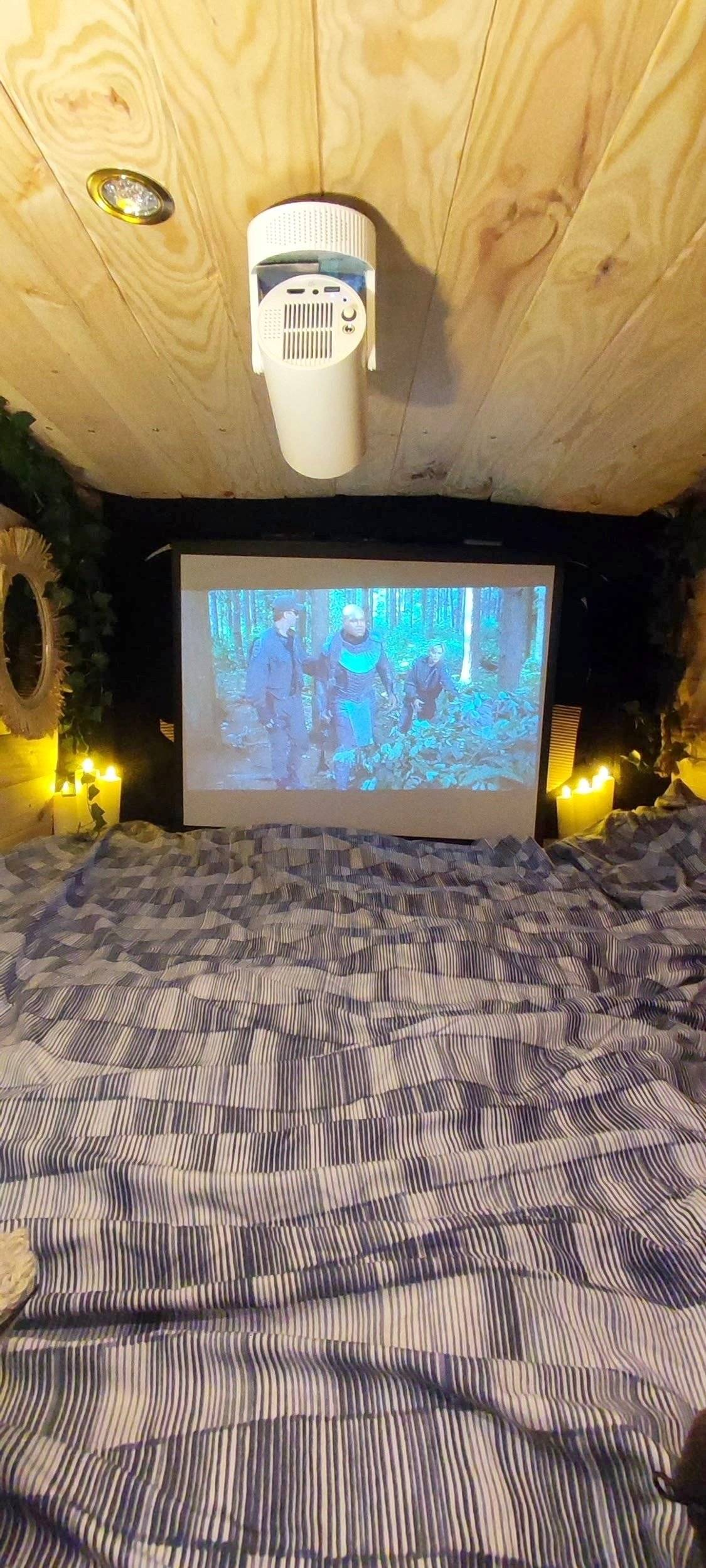 Coin repas Nissan NV200 - Yescapa