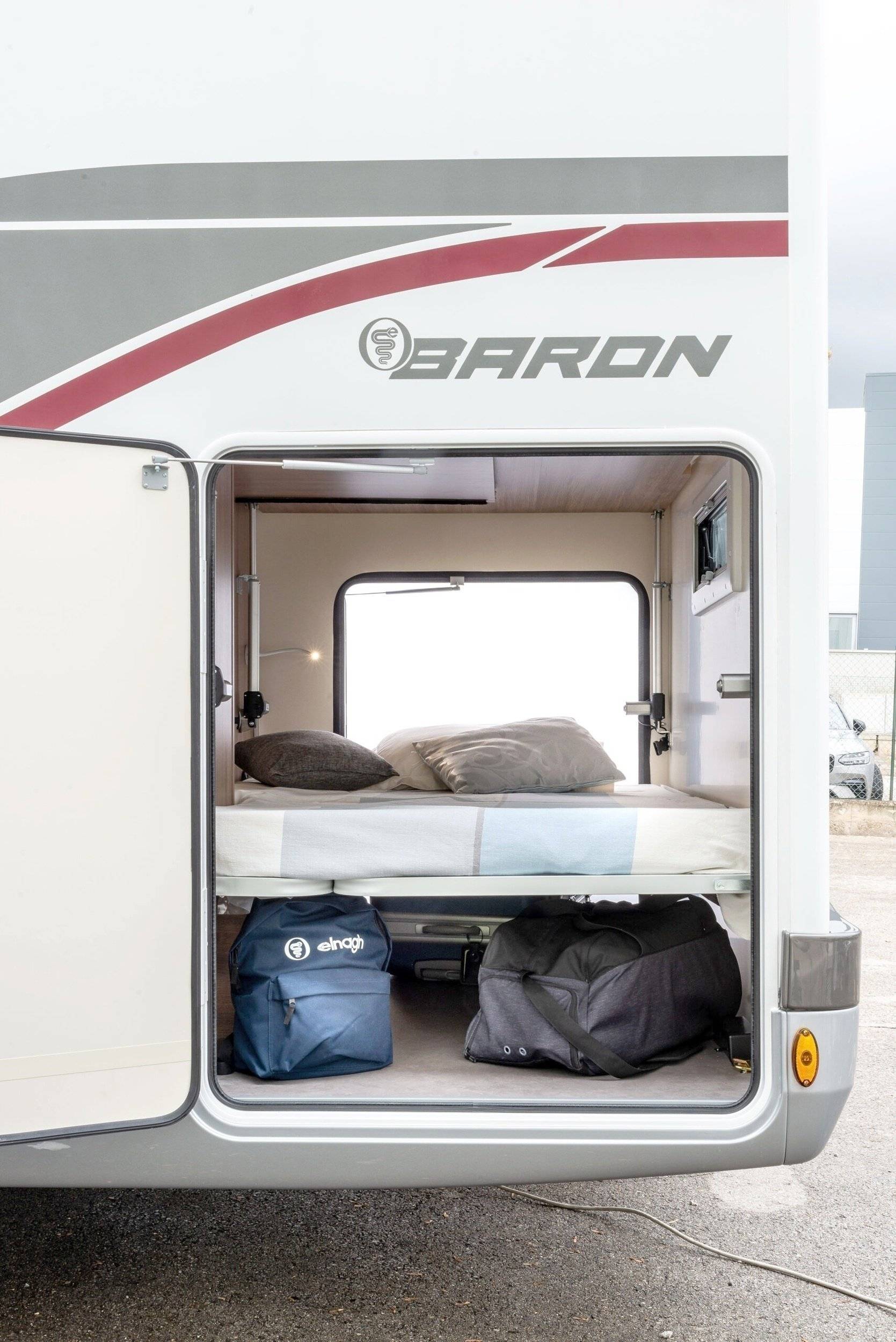 Elnagh Elnagh  Baron 20