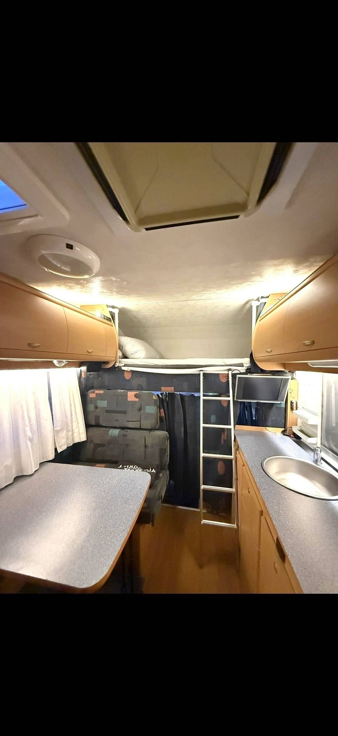 Berth Fiat - Yescapa