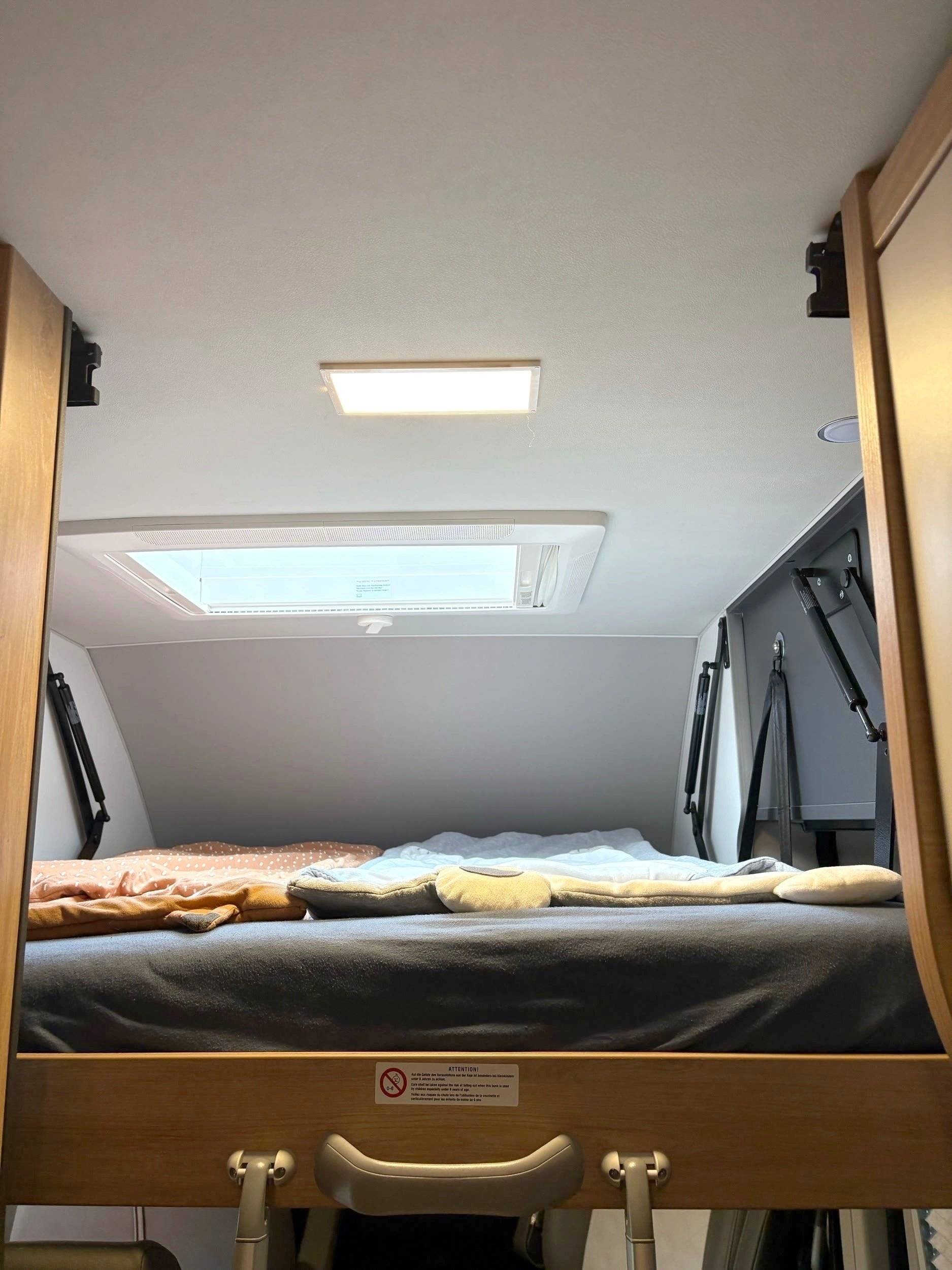 Couchages Fiat Ducato - Yescapa