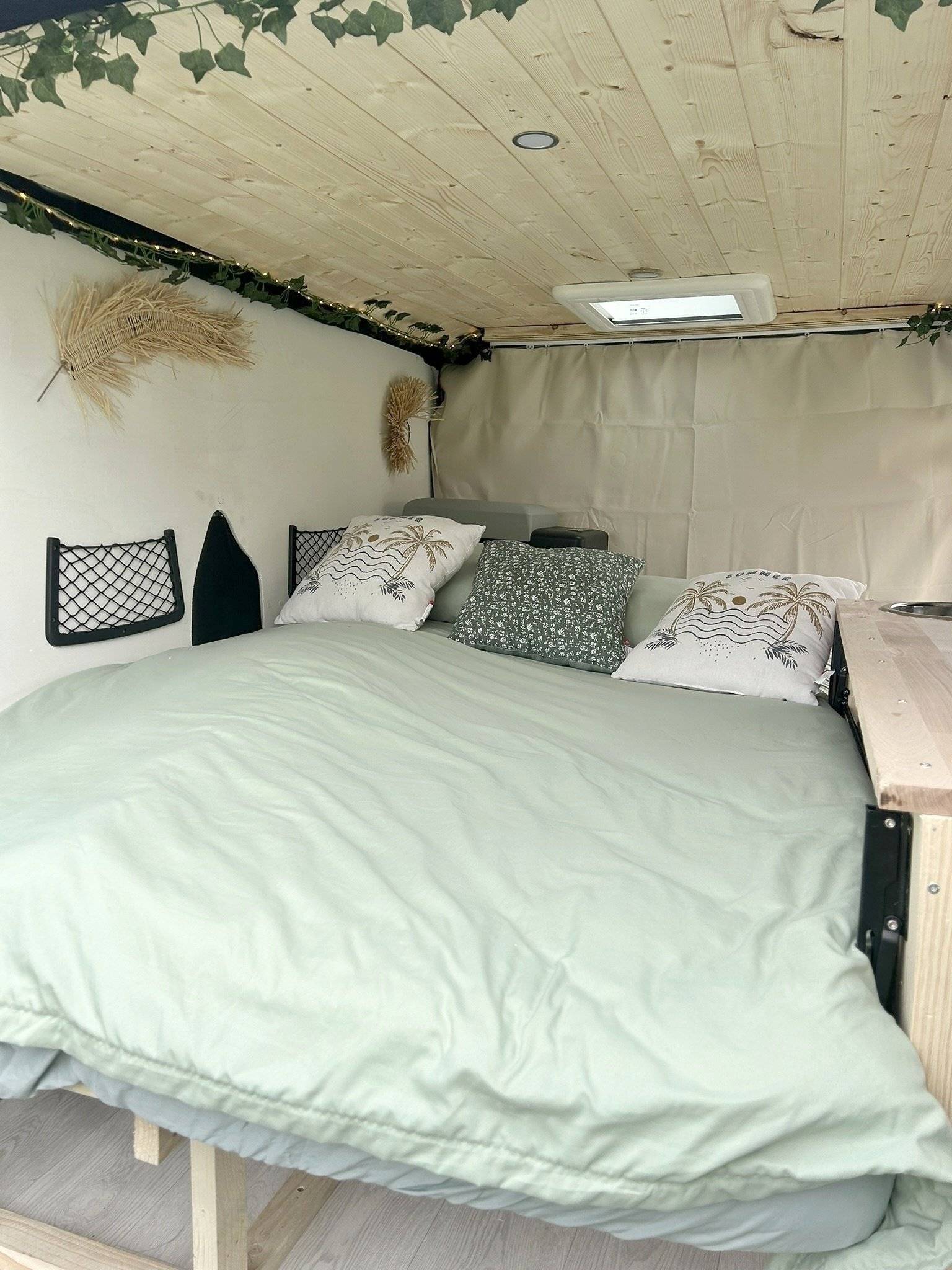 Coin repas Renault Trafic 3 - Yescapa