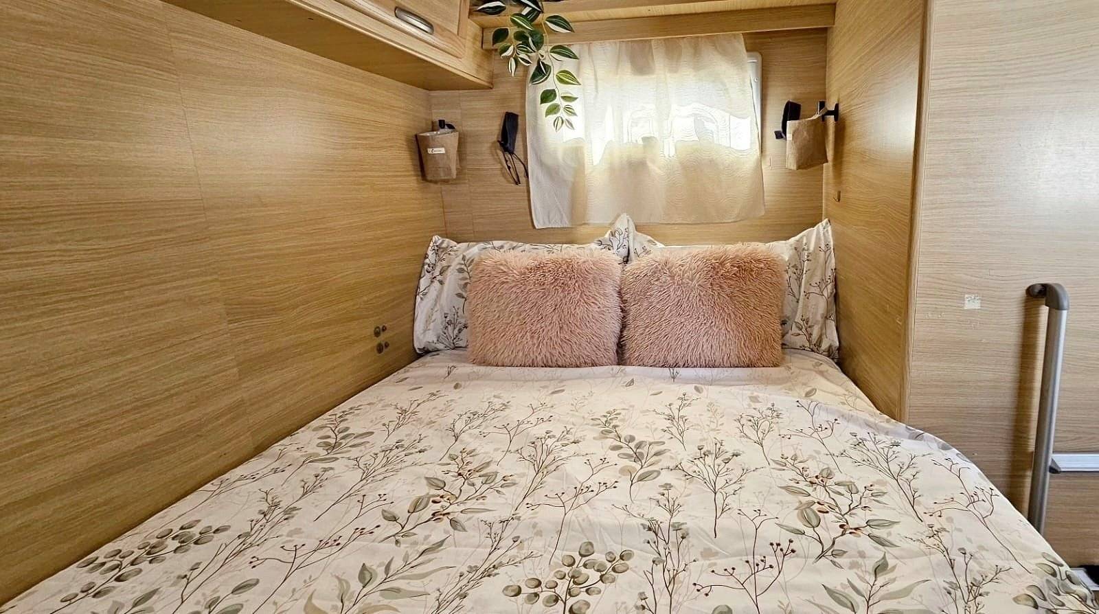 Fahrerbereich Fiat FIAT DUCATO - Yescapa