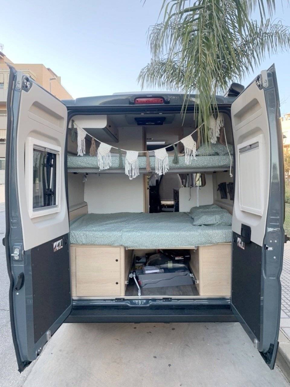 Sunlight Sunlight Cliff Adventure