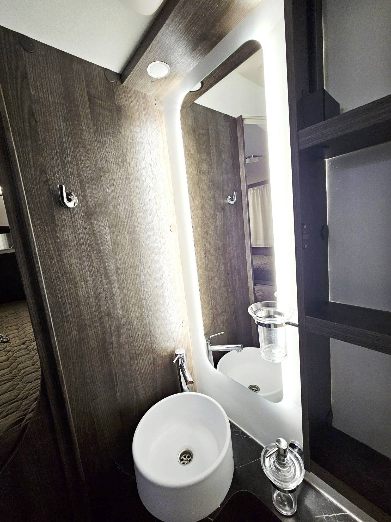 Benimar cocoon 463 Transit 2,0 l 170 ch