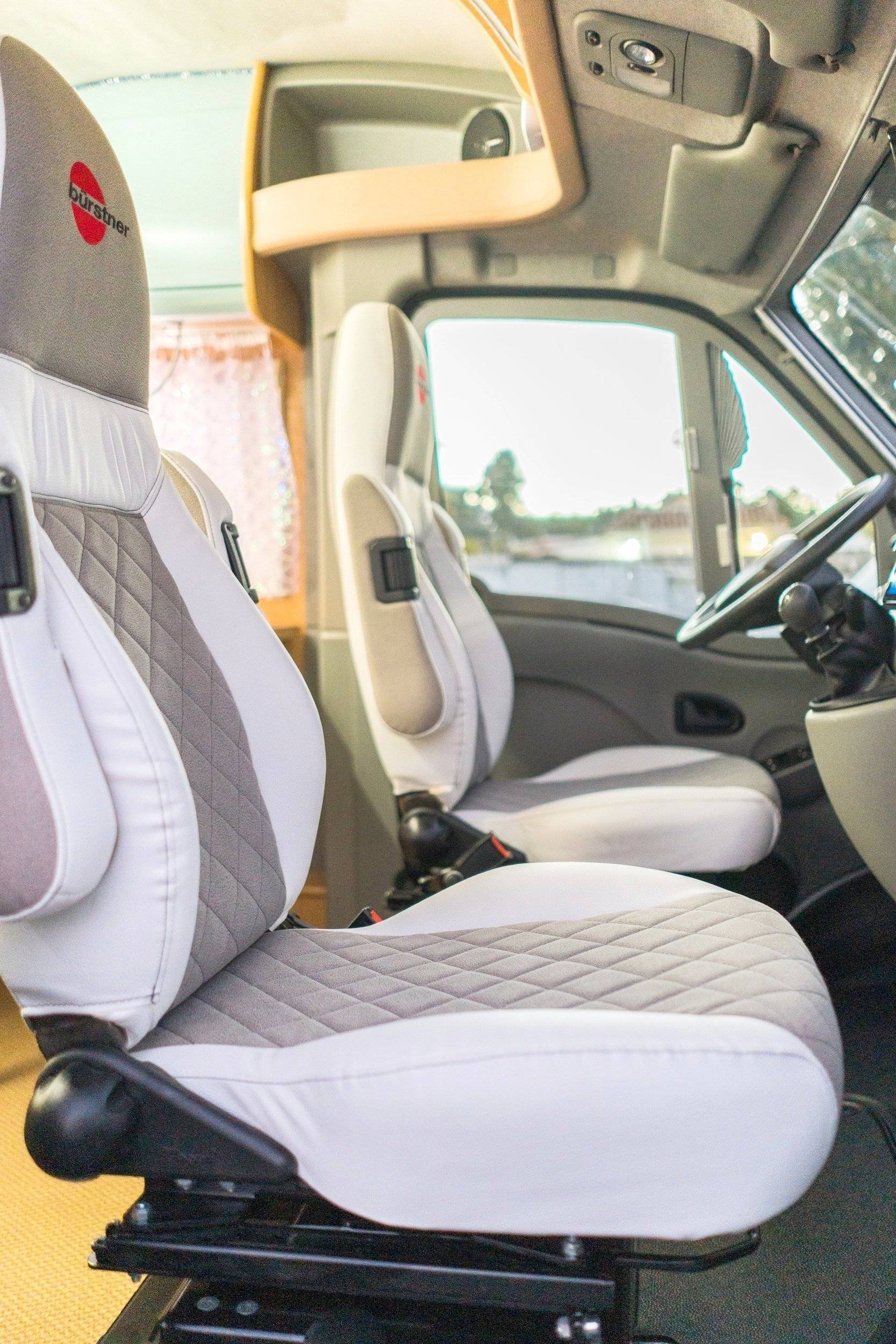 Bürstner Master 2,3 l 145 ch