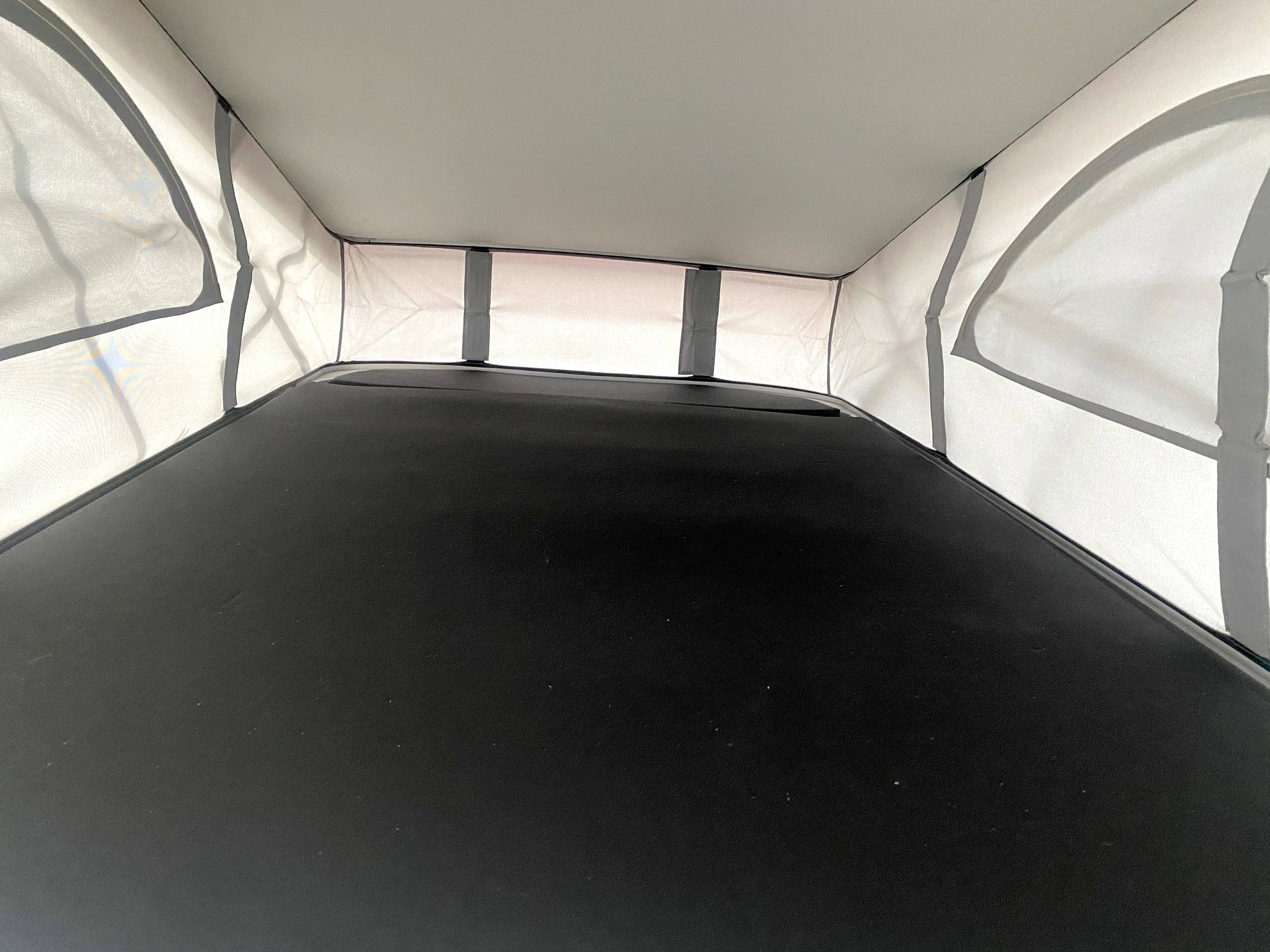 Couchages Volkswagen California Beach - Yescapa