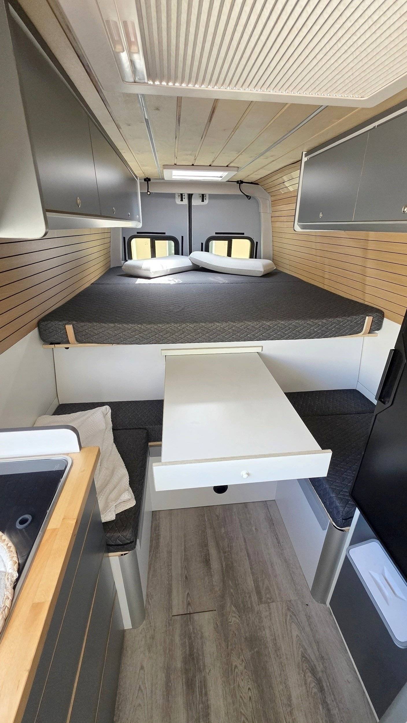 Eethoek Mercedes Sprinter 2,2 l 163 ch - Yescapa