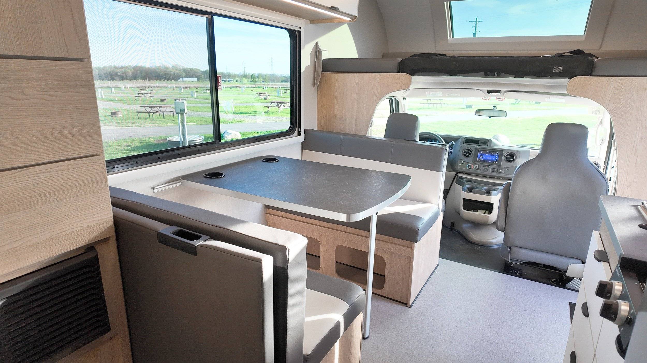 Outro Na Comfort Standard Select Na Comfort Standard Select - Yescapa