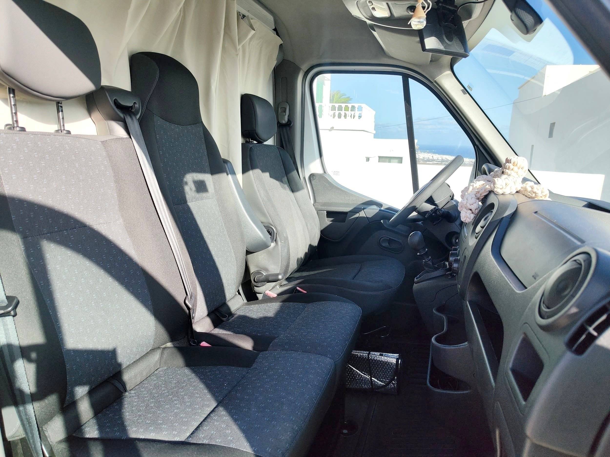 Poste de conduite Opel movano - Yescapa