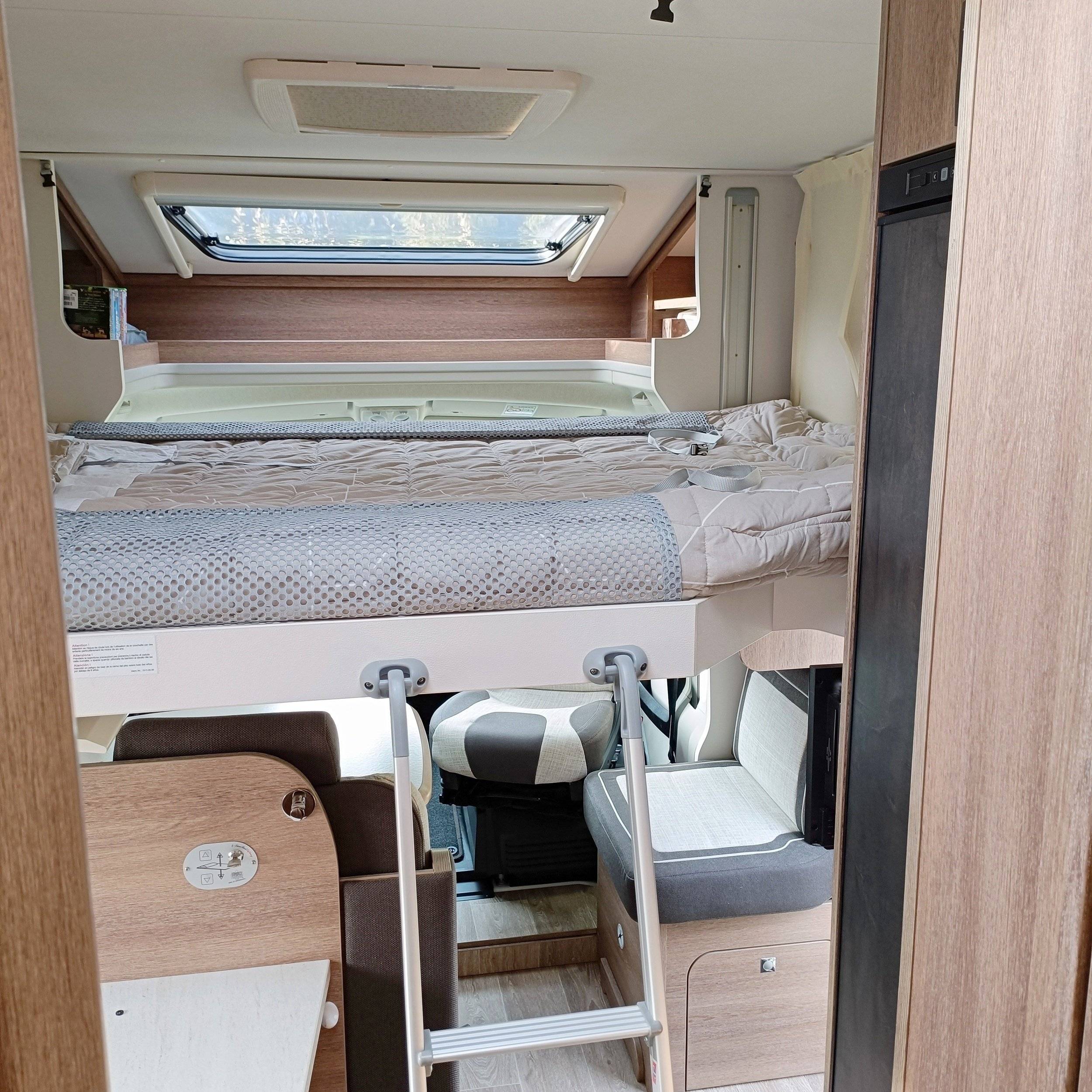 Dethleffs TREND  T7057EB