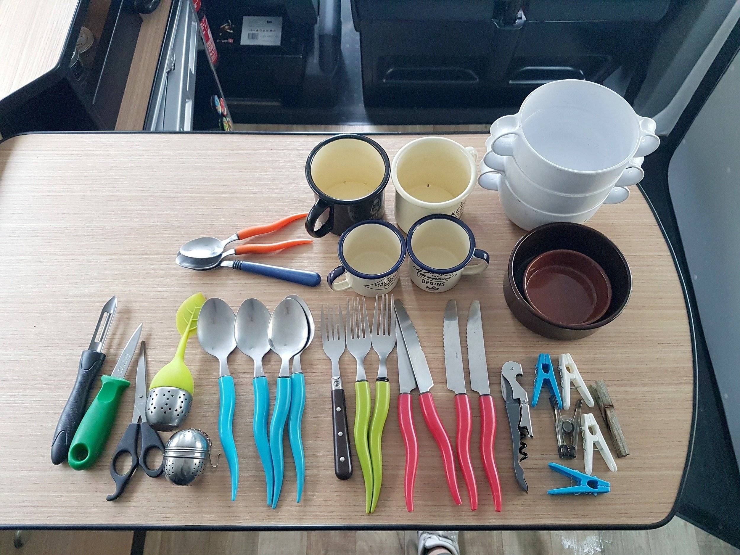 Kusthom Transporter T5 L2H1 2 l 102 ch