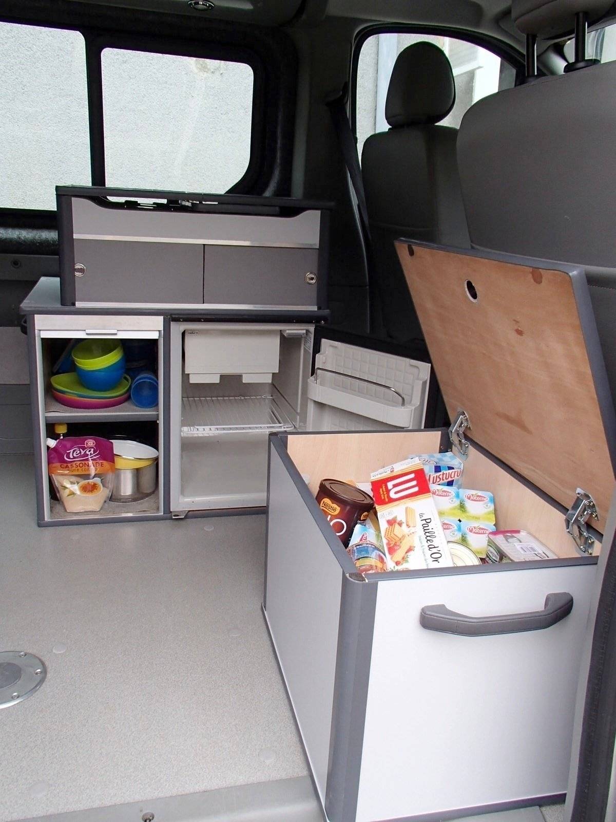 Caraben's Trafic II L2H1 2,5 dci l 145 ch