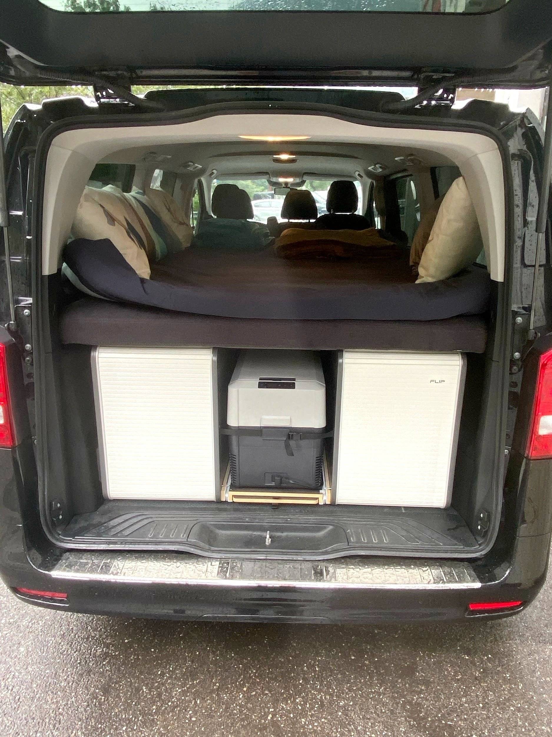 Coin repas Mercedes Vito 116CDI 4x4 - Yescapa