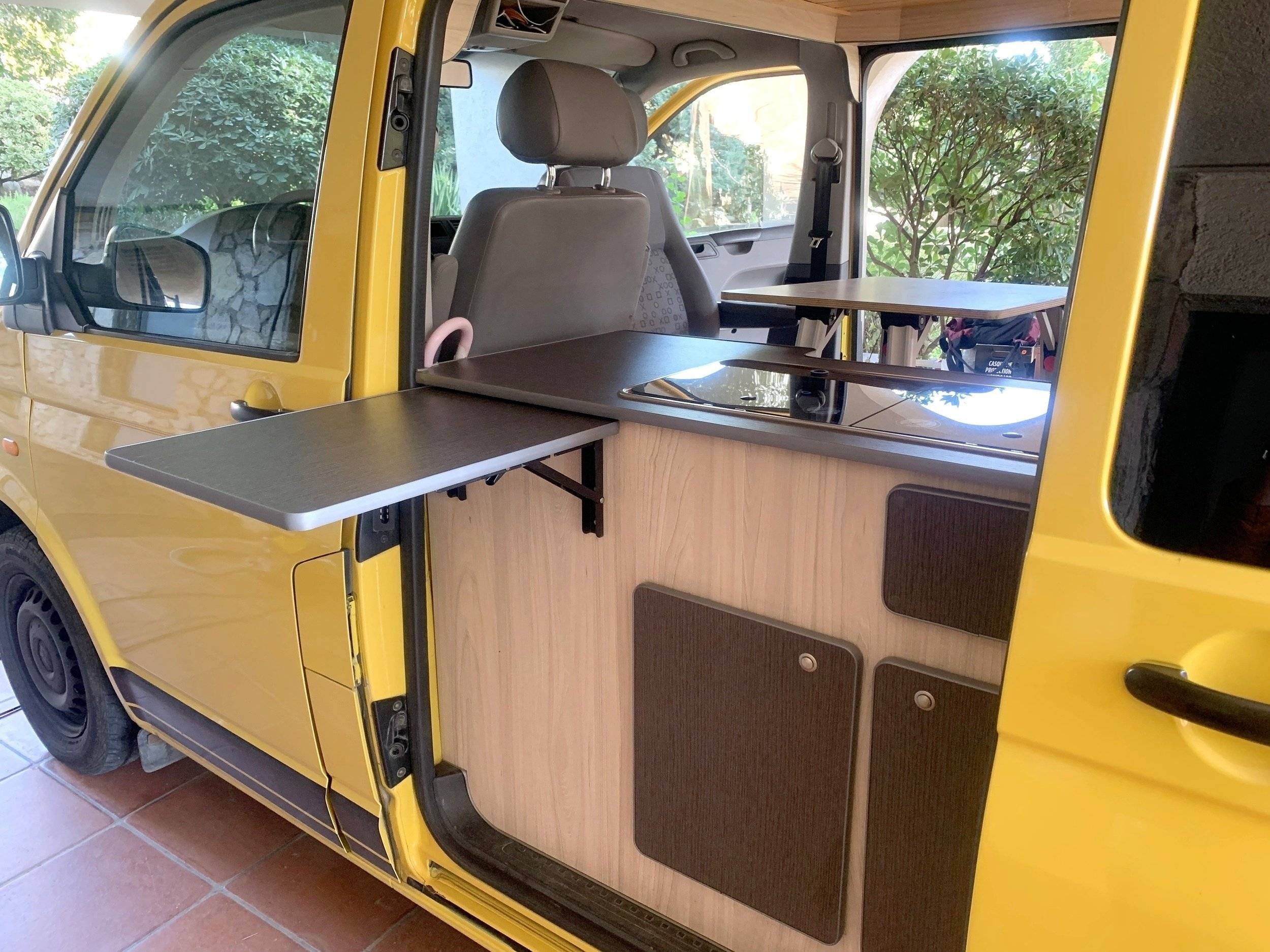 Volkswagen Transporter T5 camperizada