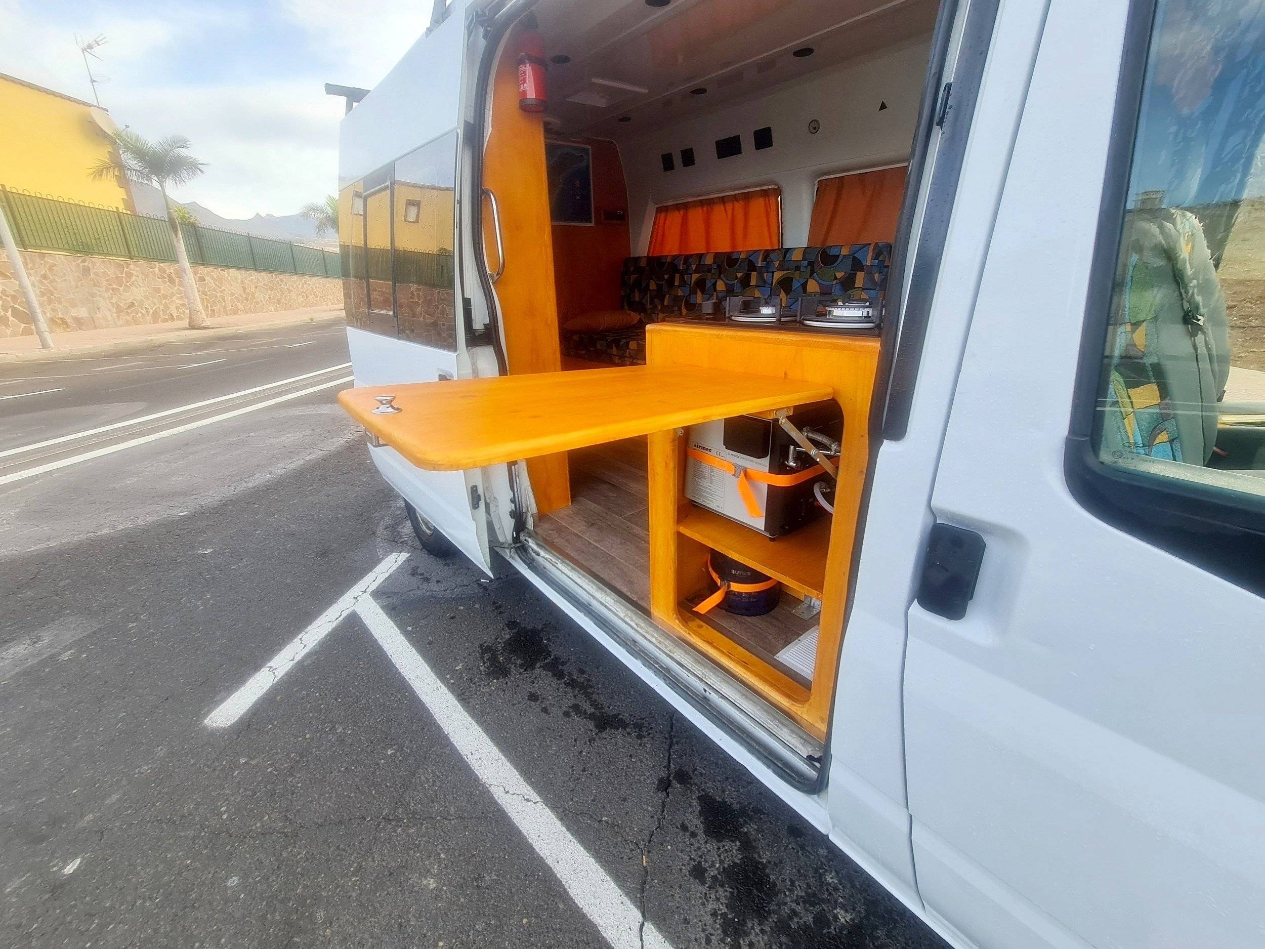 Ford Transit 2,2 l 140 ch