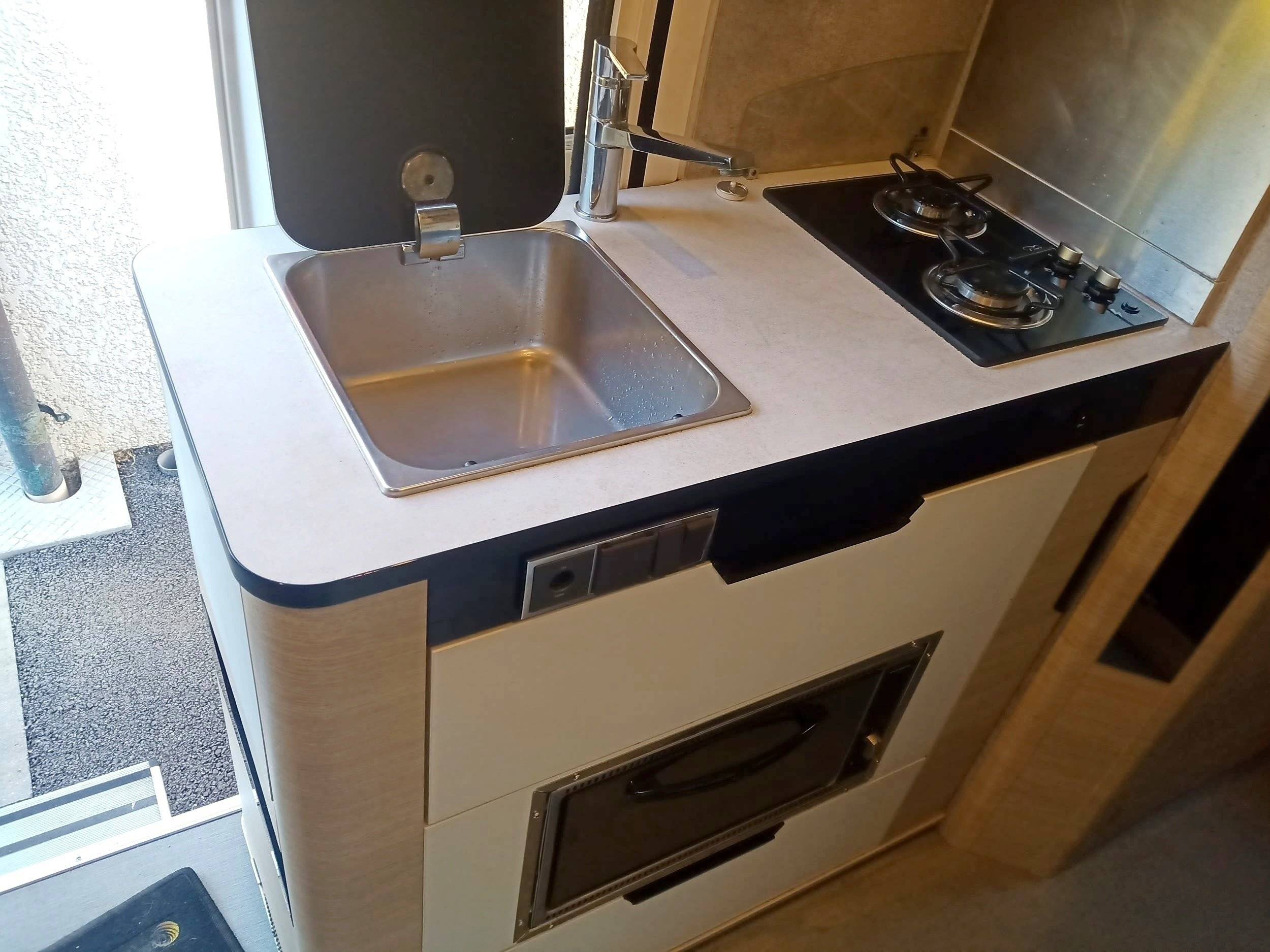 Rapido V65-XL