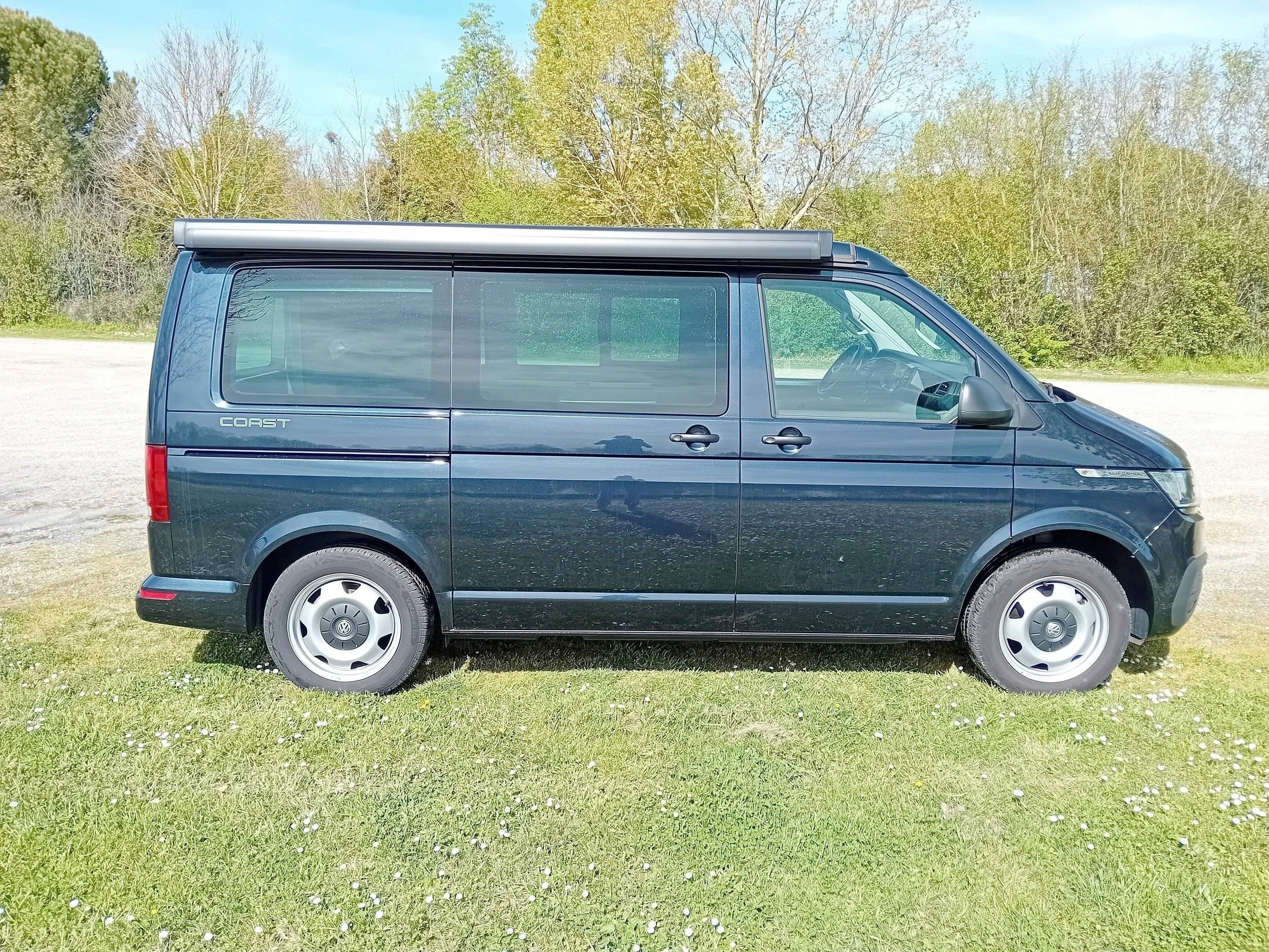 Volkswagen Volkswagen T6.1 California COAST