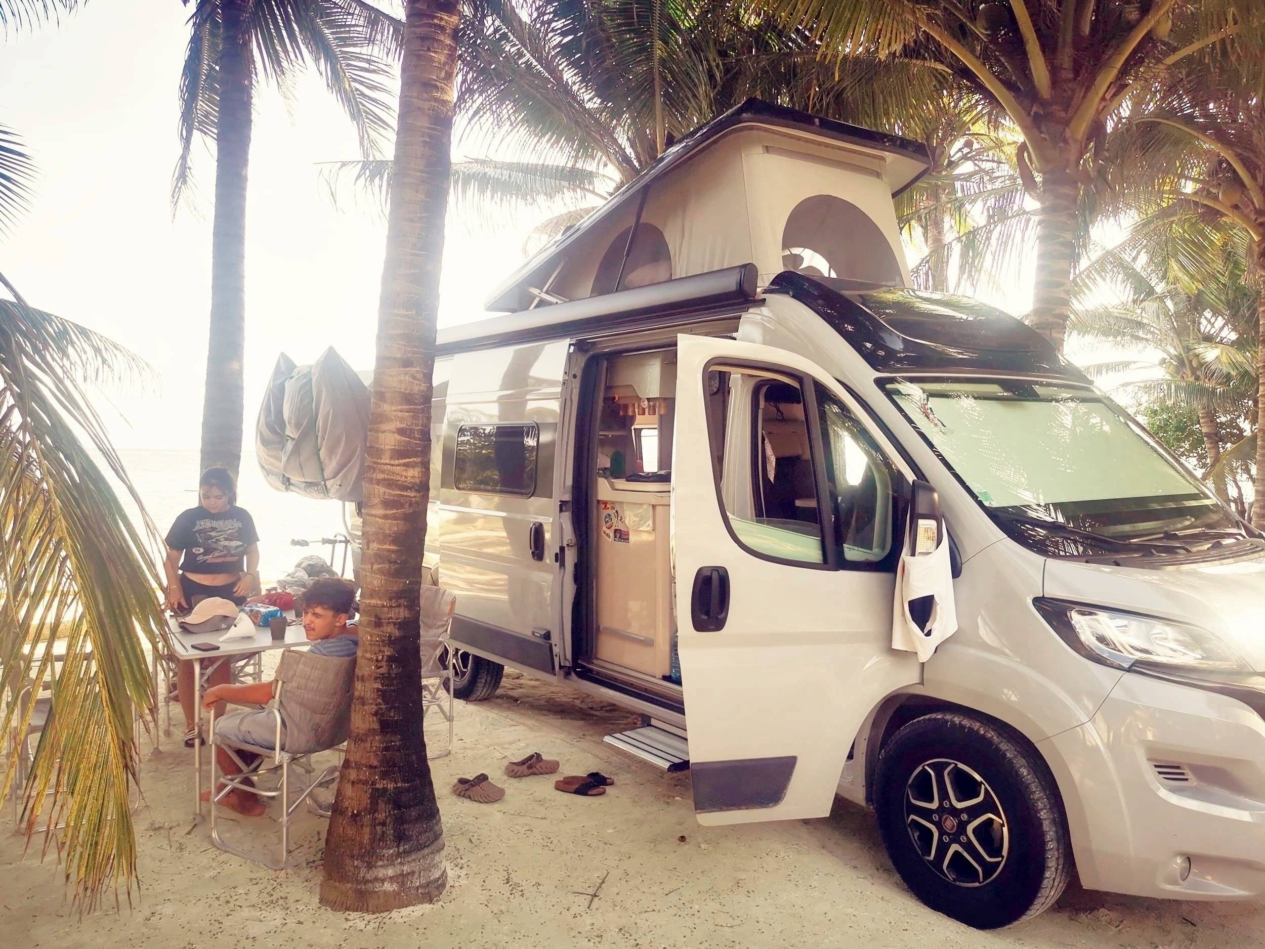 Karmann Mobil Davis 630 +toit pop