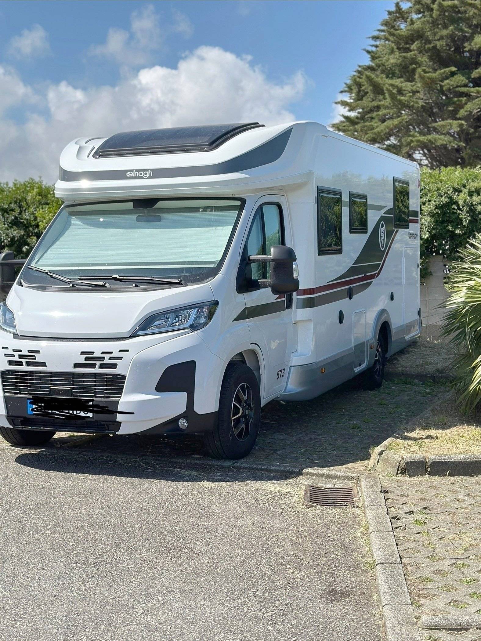 Elnagh Elnagh  Baron