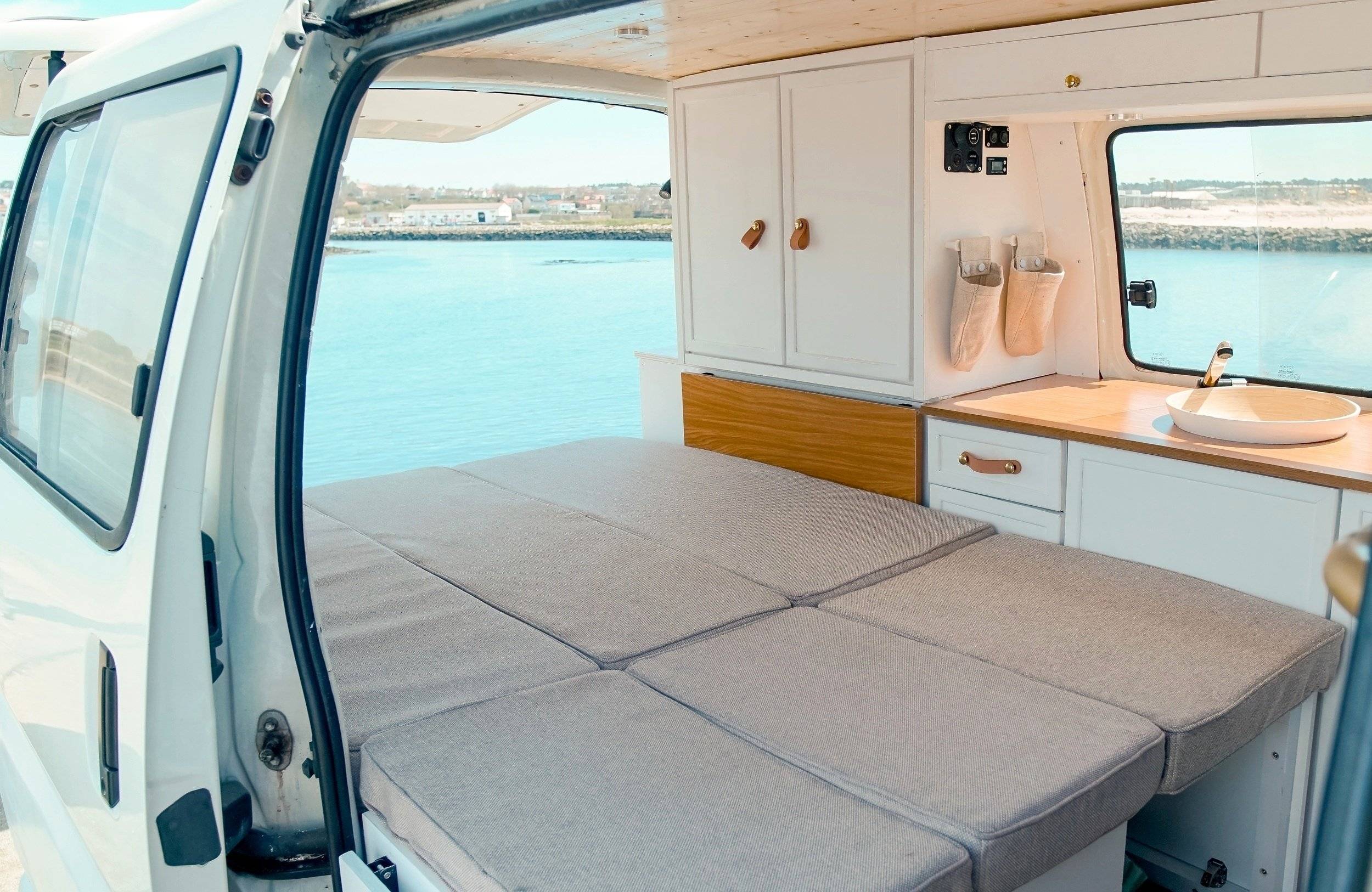 Vancowork TOYOTA HIACE