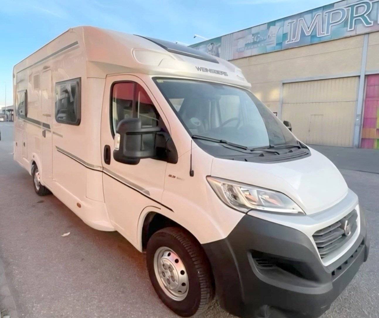 Vista frontale a ¾ Fiat Fiat Weinsberg - Yescapa