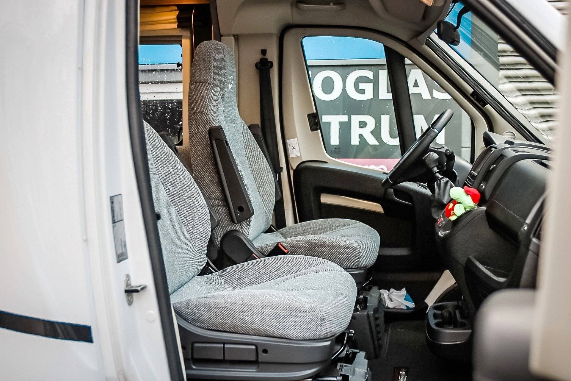 ACHI 2, Dethleffs/Just T7052 