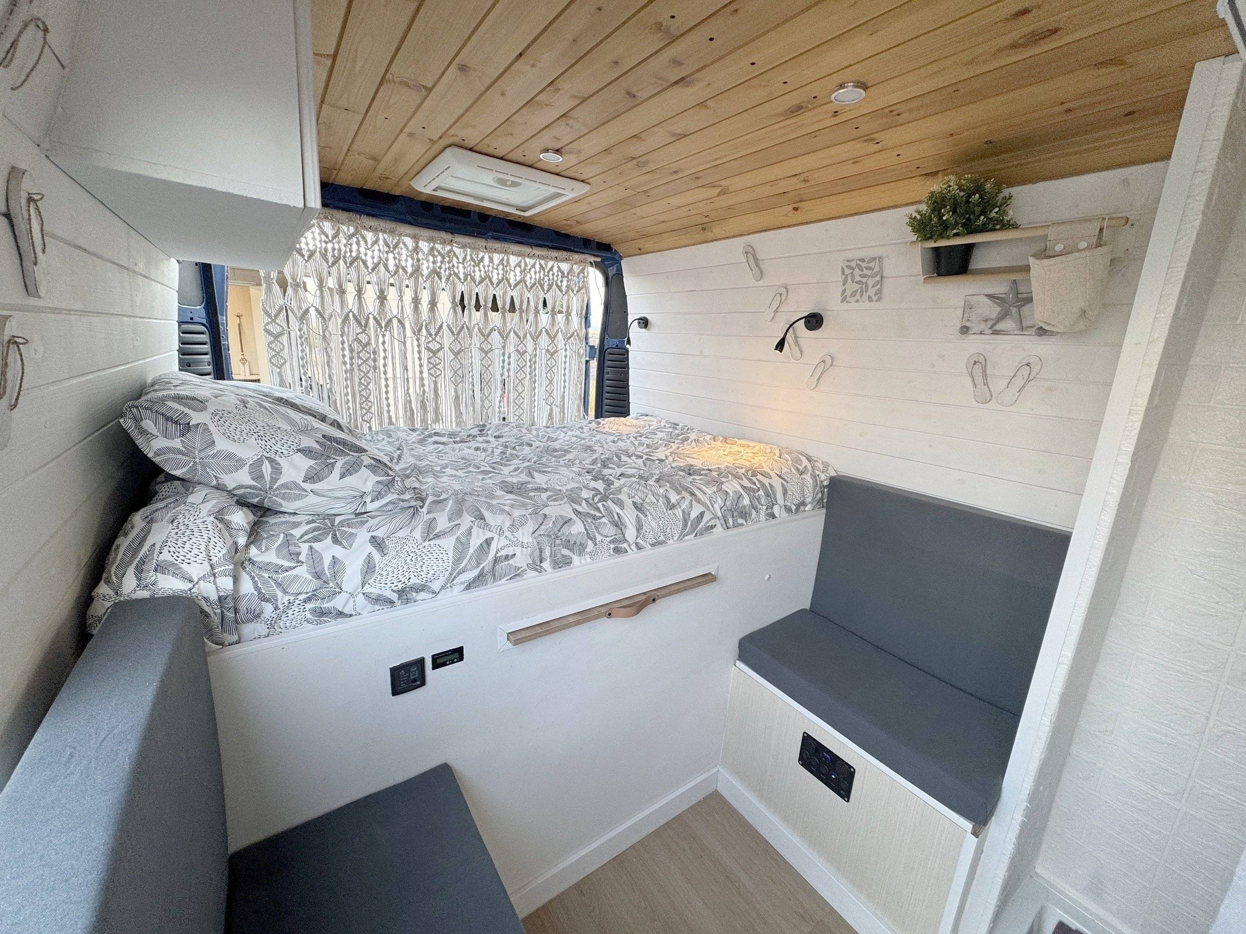 Peugeot Boxer 2,2 l 120 ch.