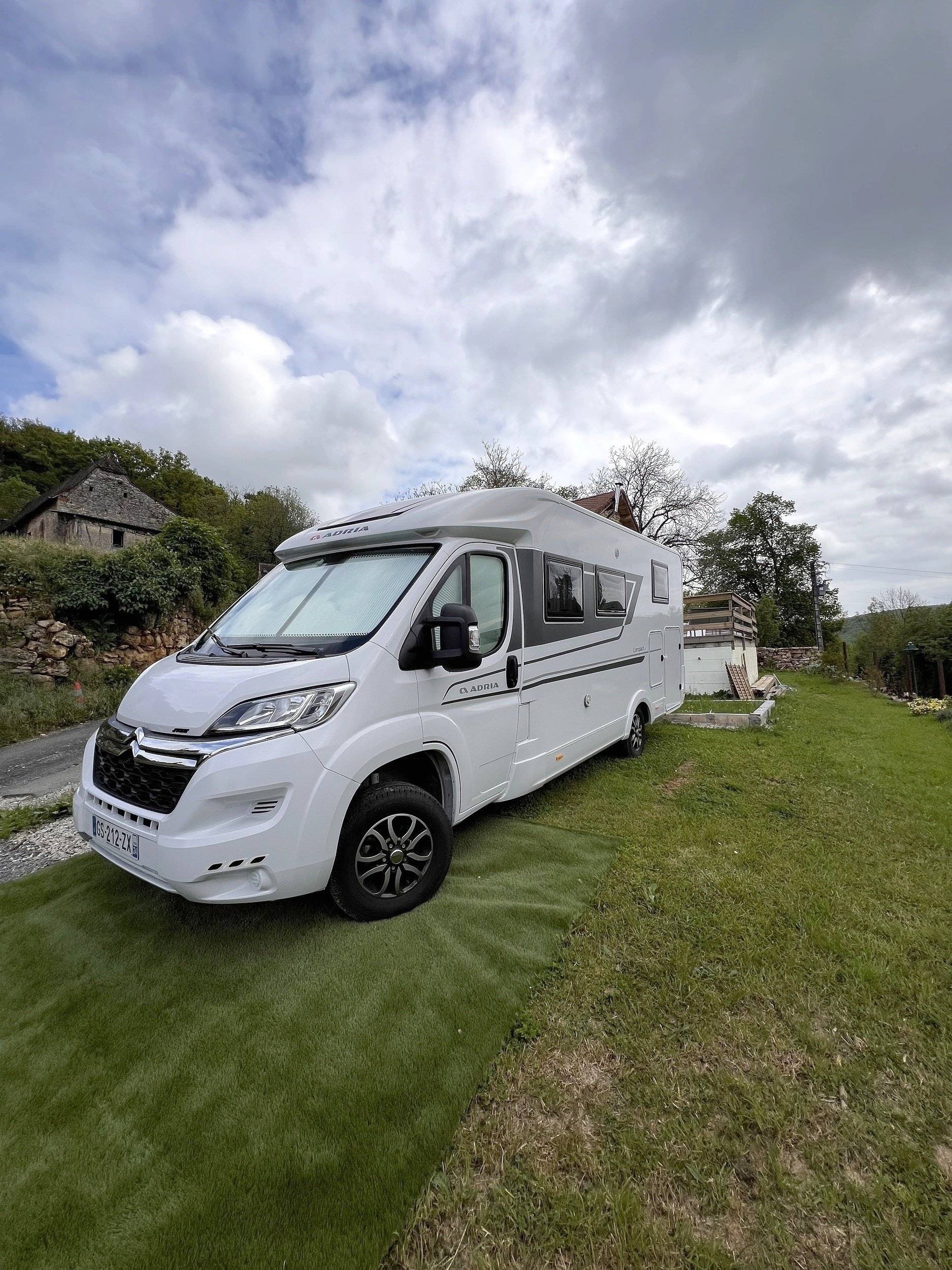 Adria Adria Compact DL