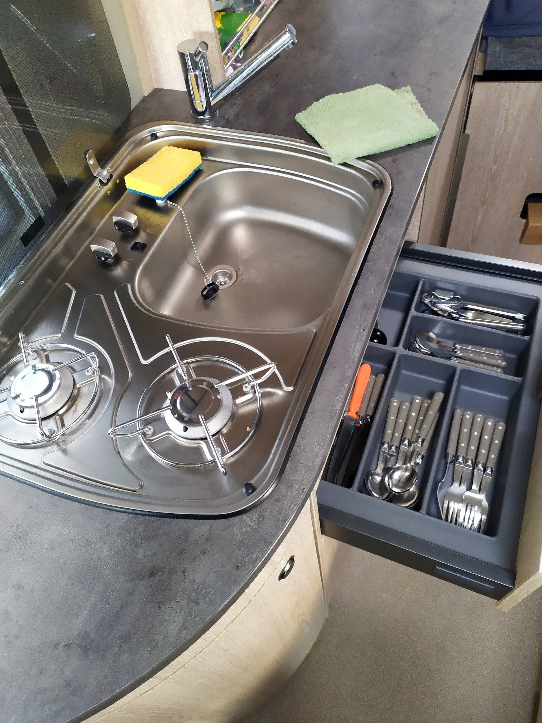 Pössl Summit 600 Plus