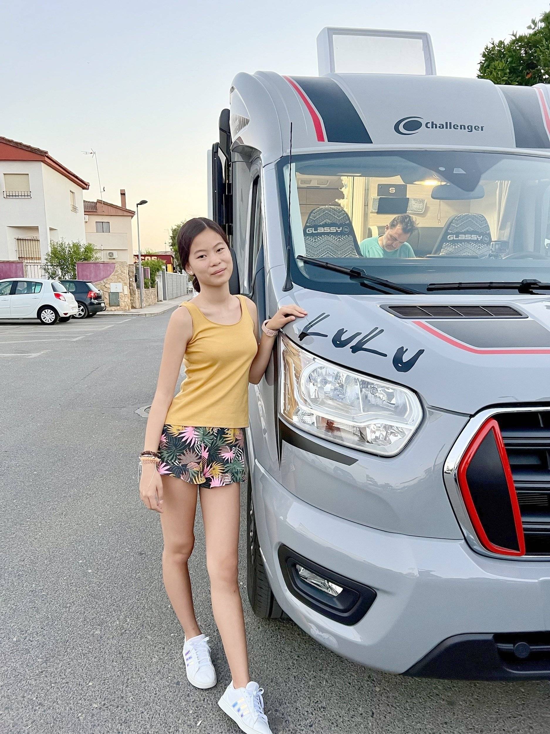 Challenger S217 Sport Edition