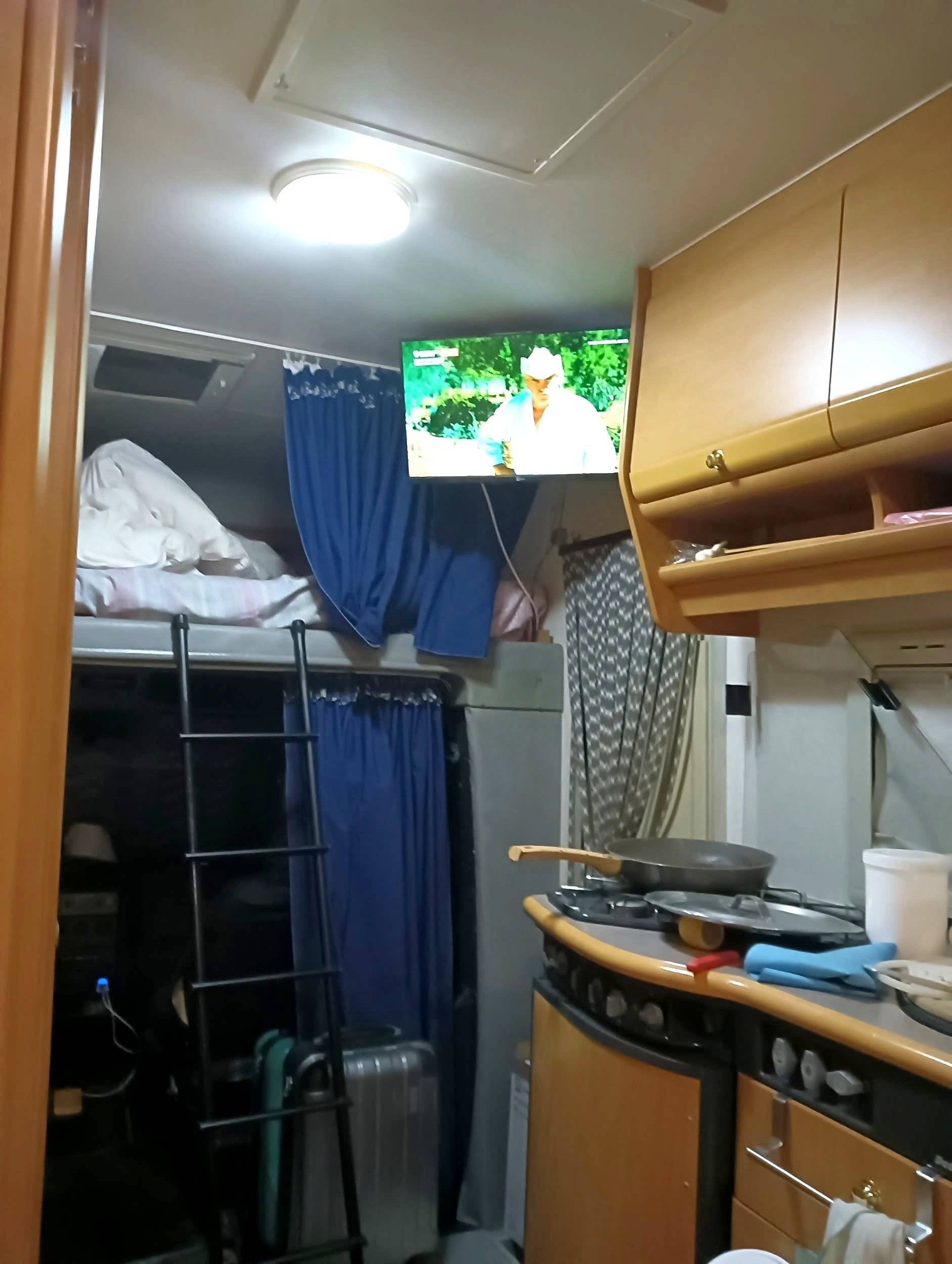 Dormidas Fiat Ducato 2.5 tdi - Yescapa