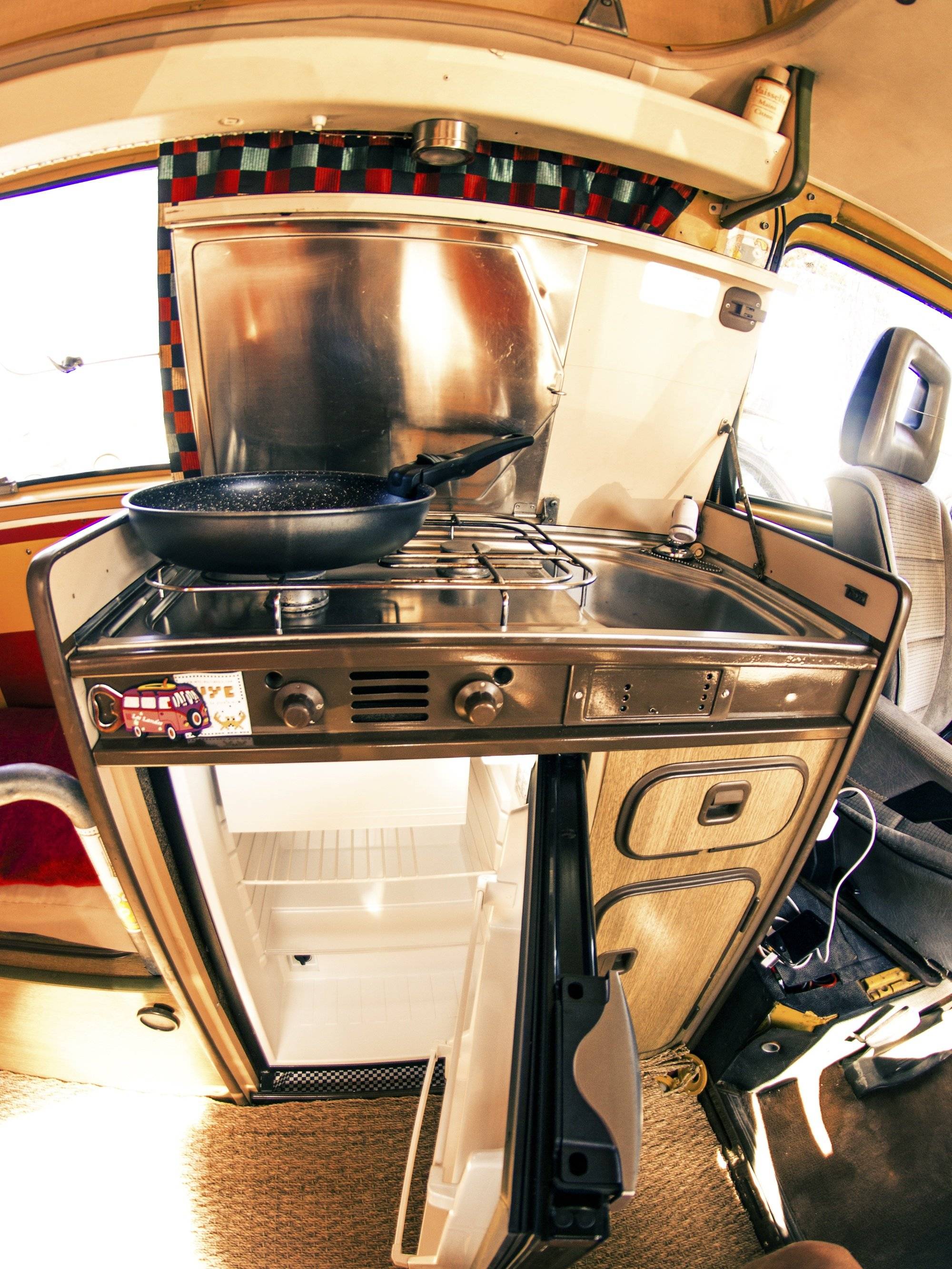 Westfalia Joker Combi T25 T3 van camping-car île d'Oléron Ré La Rochelle Royan Surf