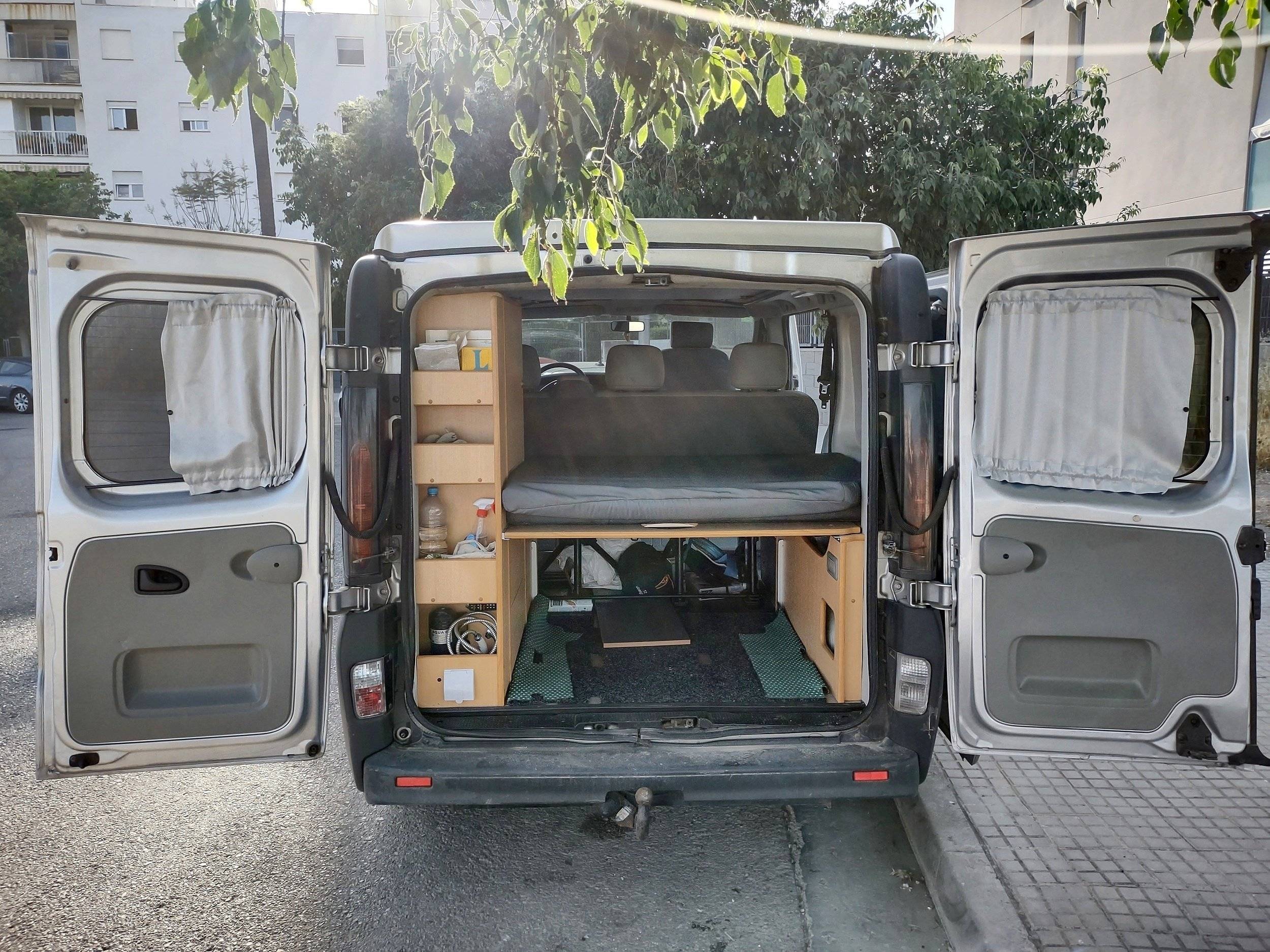 Nissan Primastar L2H1 1,9 L 90 ch