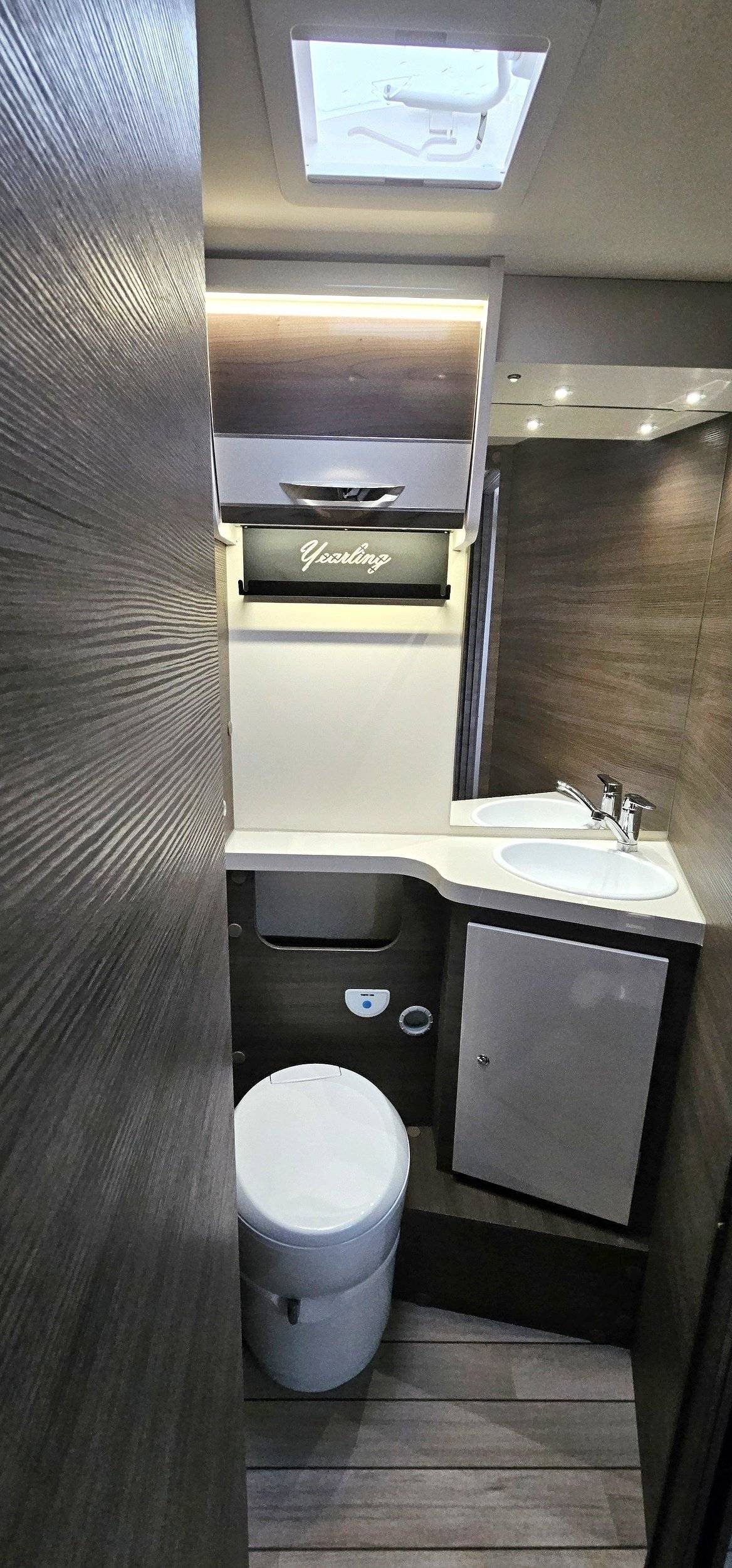 Mclouis Mclouis Yearling 89