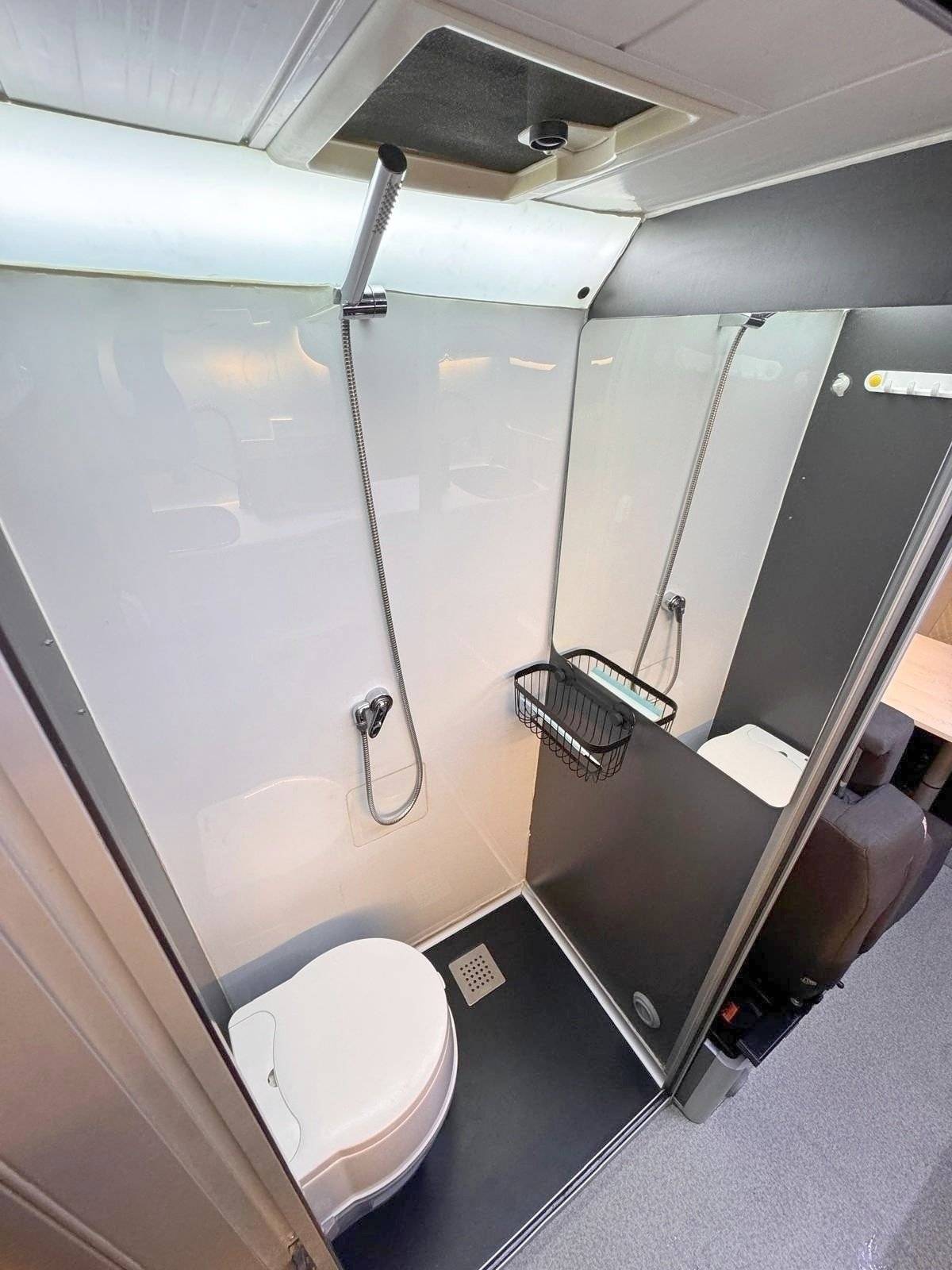 Peugeot Boxer 2,0 l 130 ch