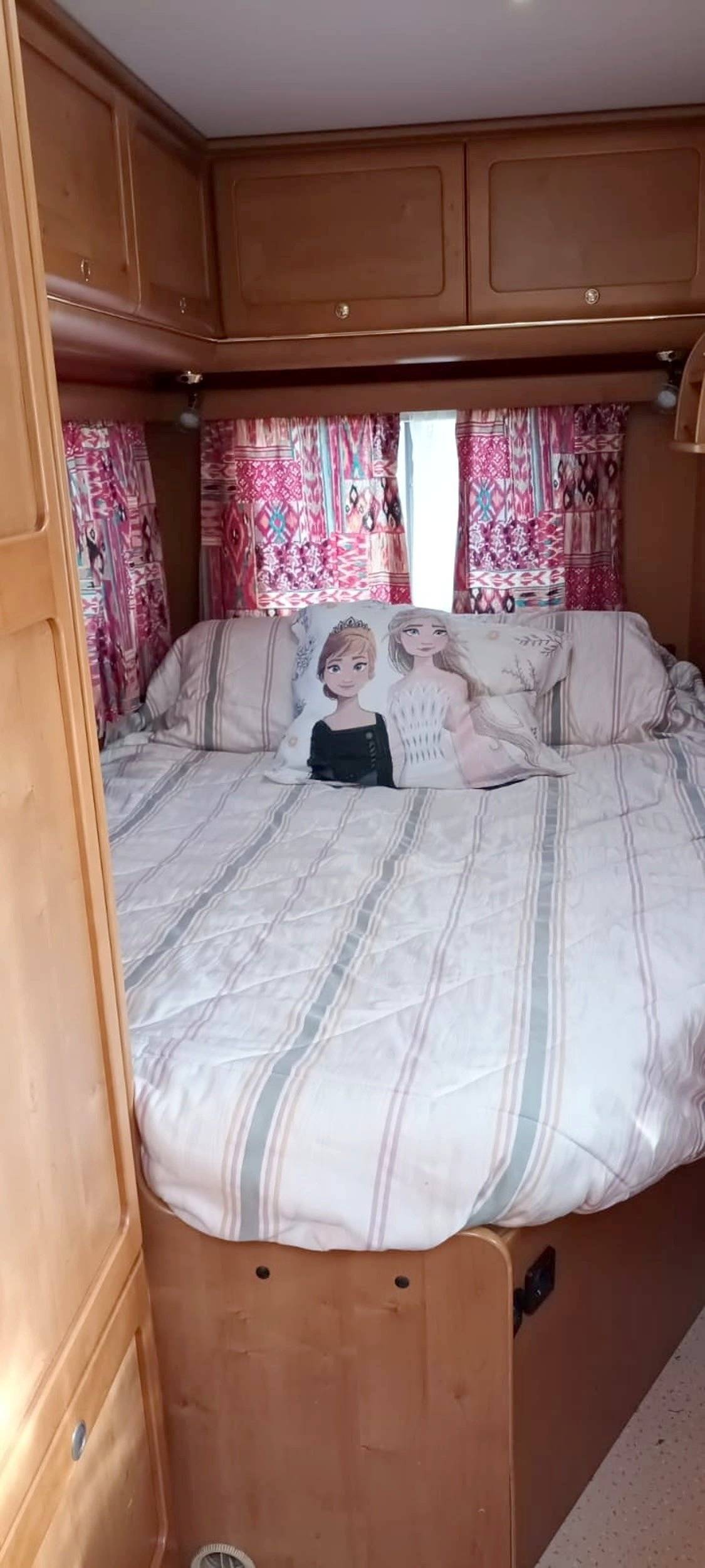 llits Mercedes Sprinter 2,2 143ch - Yescapa