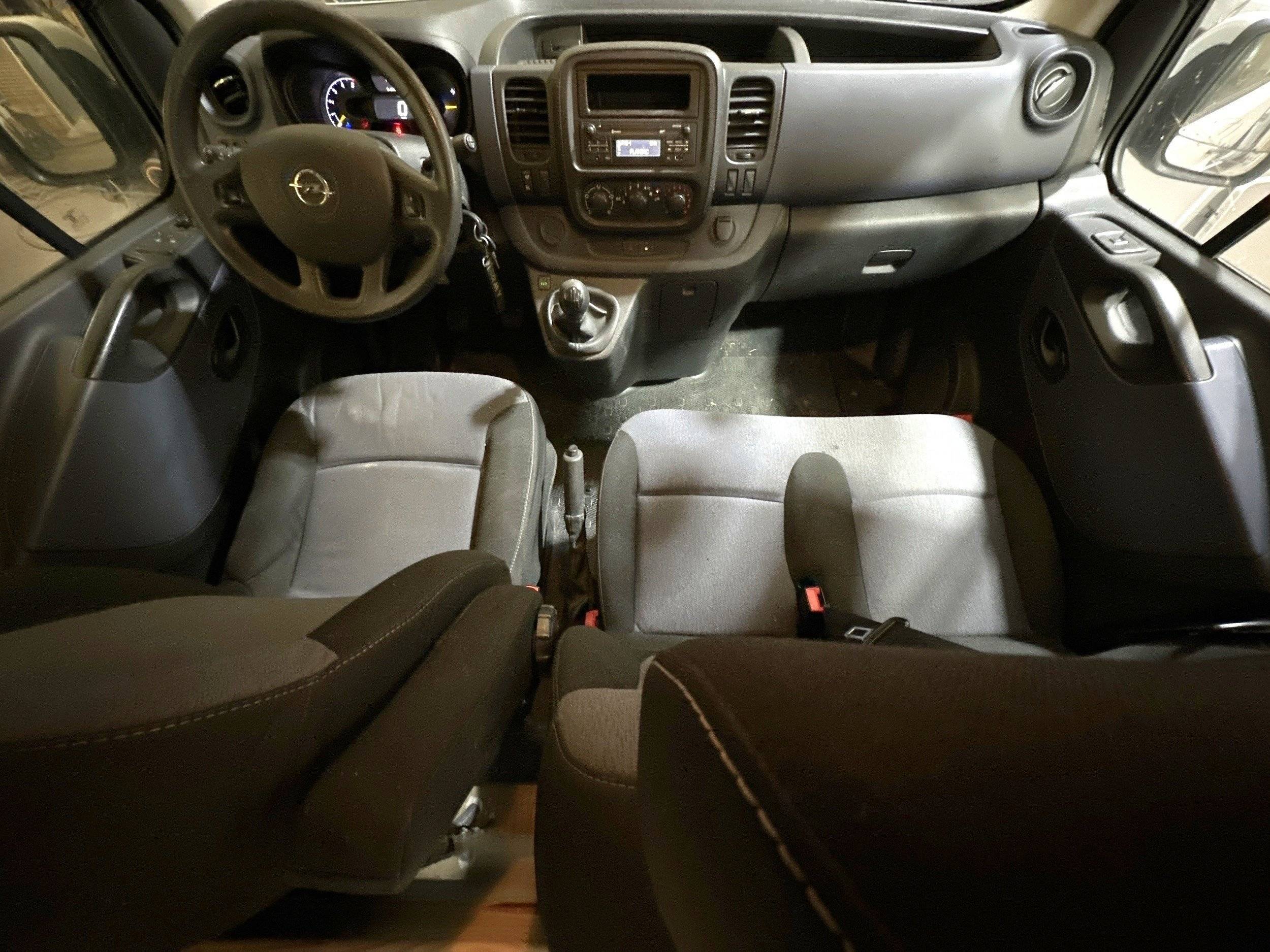 Opel Vivaro 1,6 l 120 ch