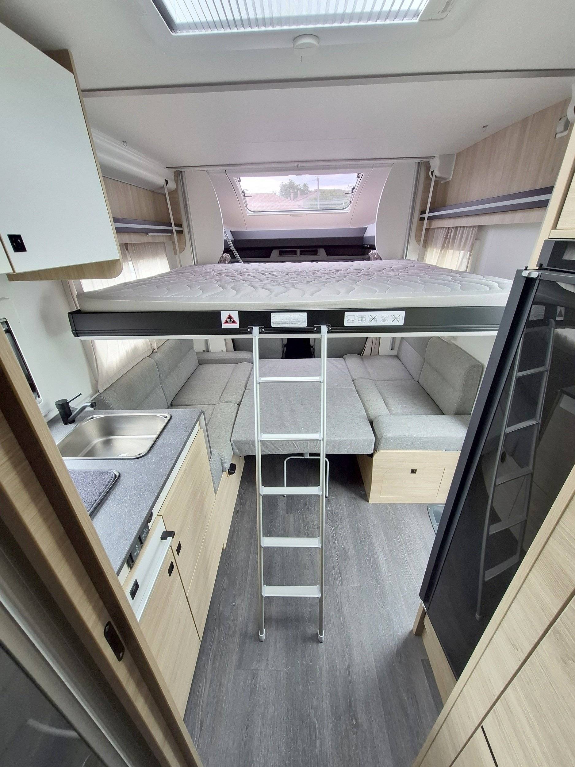 Chausson 720 First Line