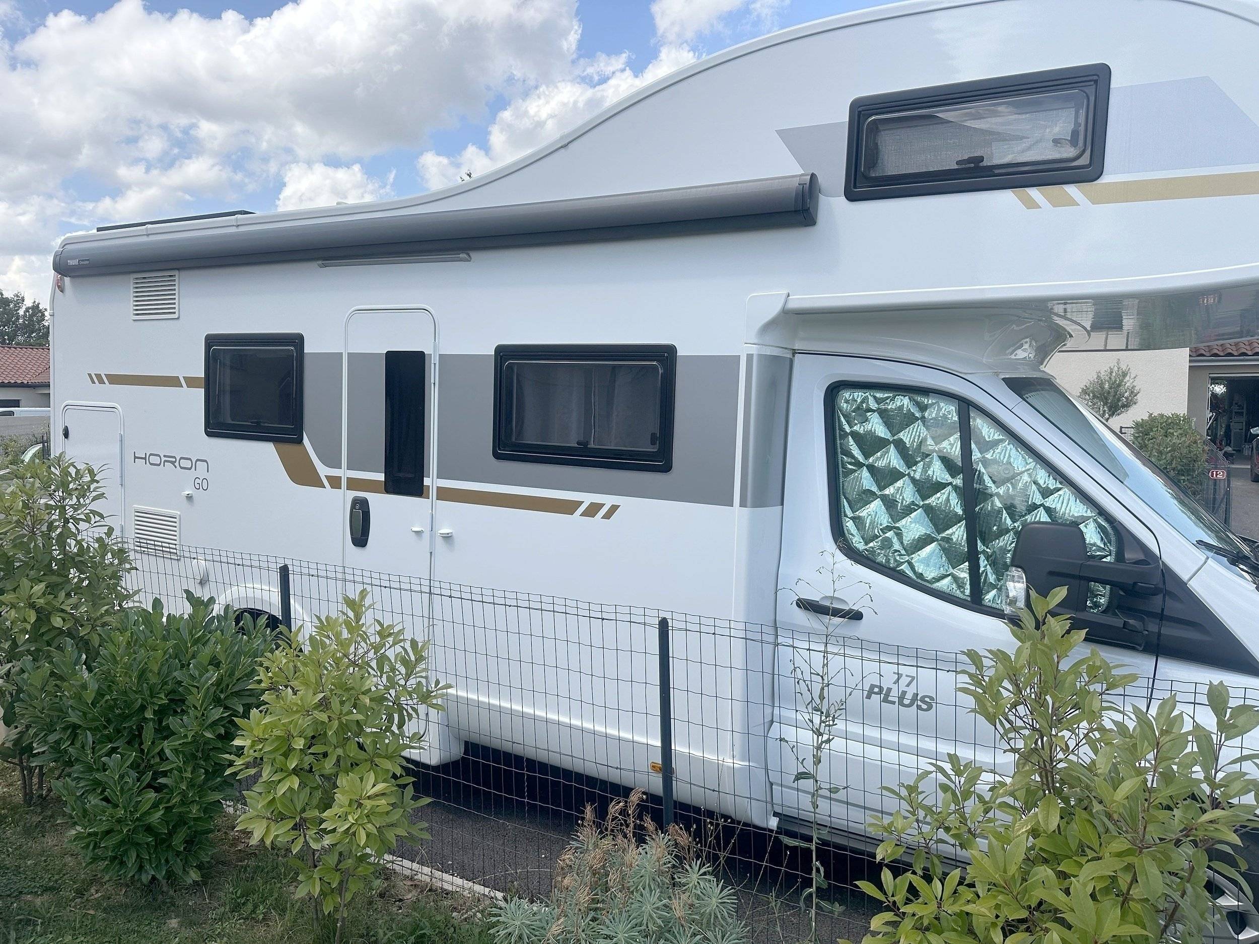 Ci CI AUTOHOMES HORON 77 M