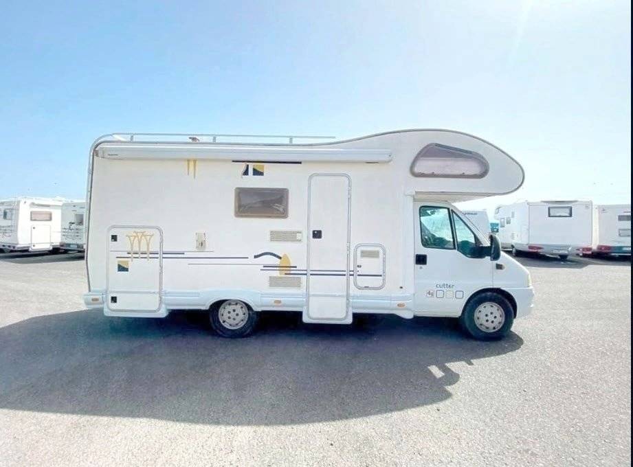 Trigano DINGHI luxury 4G "HAPPY FAMILY" TNF