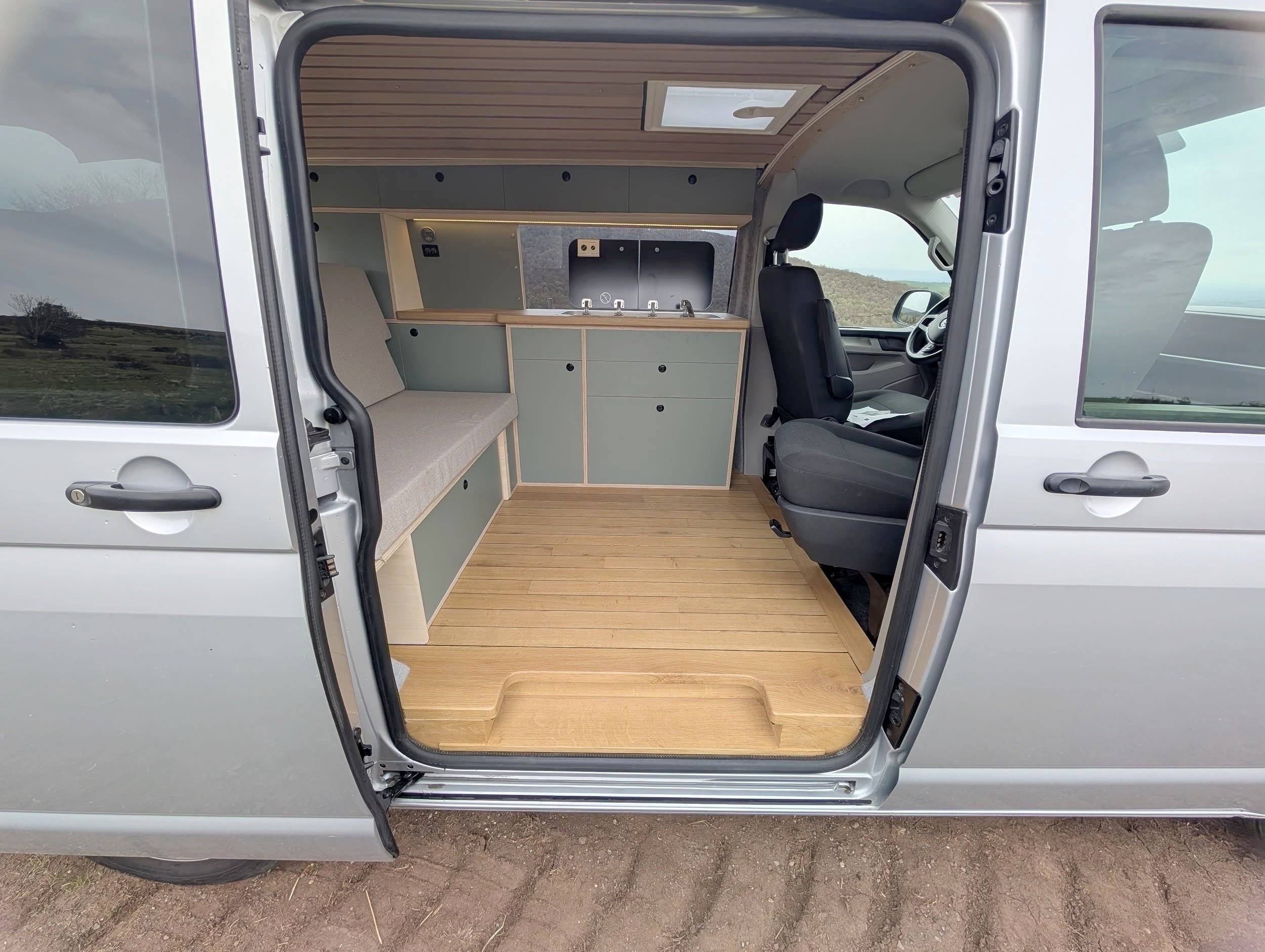 Menjador Volkswagen T6 2 l 102 ch - Yescapa