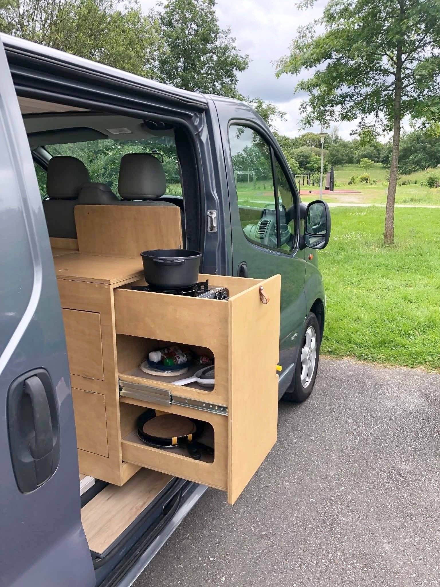 Dinette Opel Vivaro - Yescapa